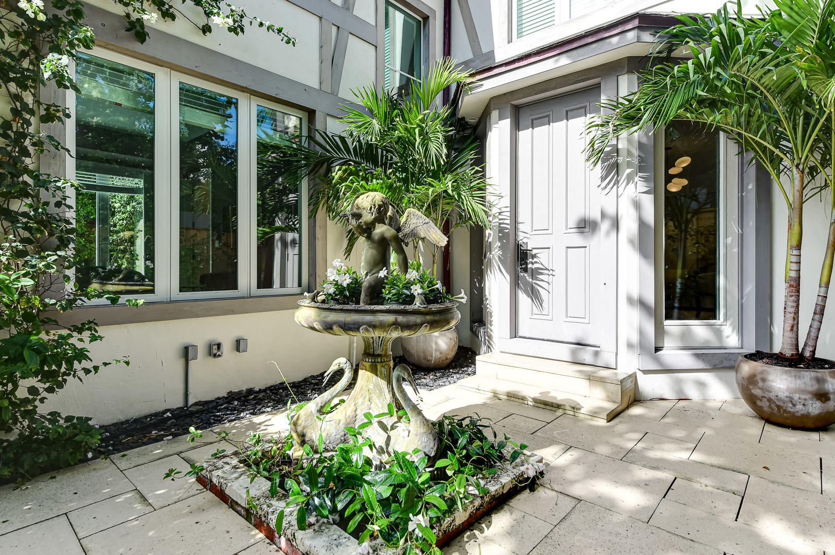 443 Seaview, Palm Beach FL 33480