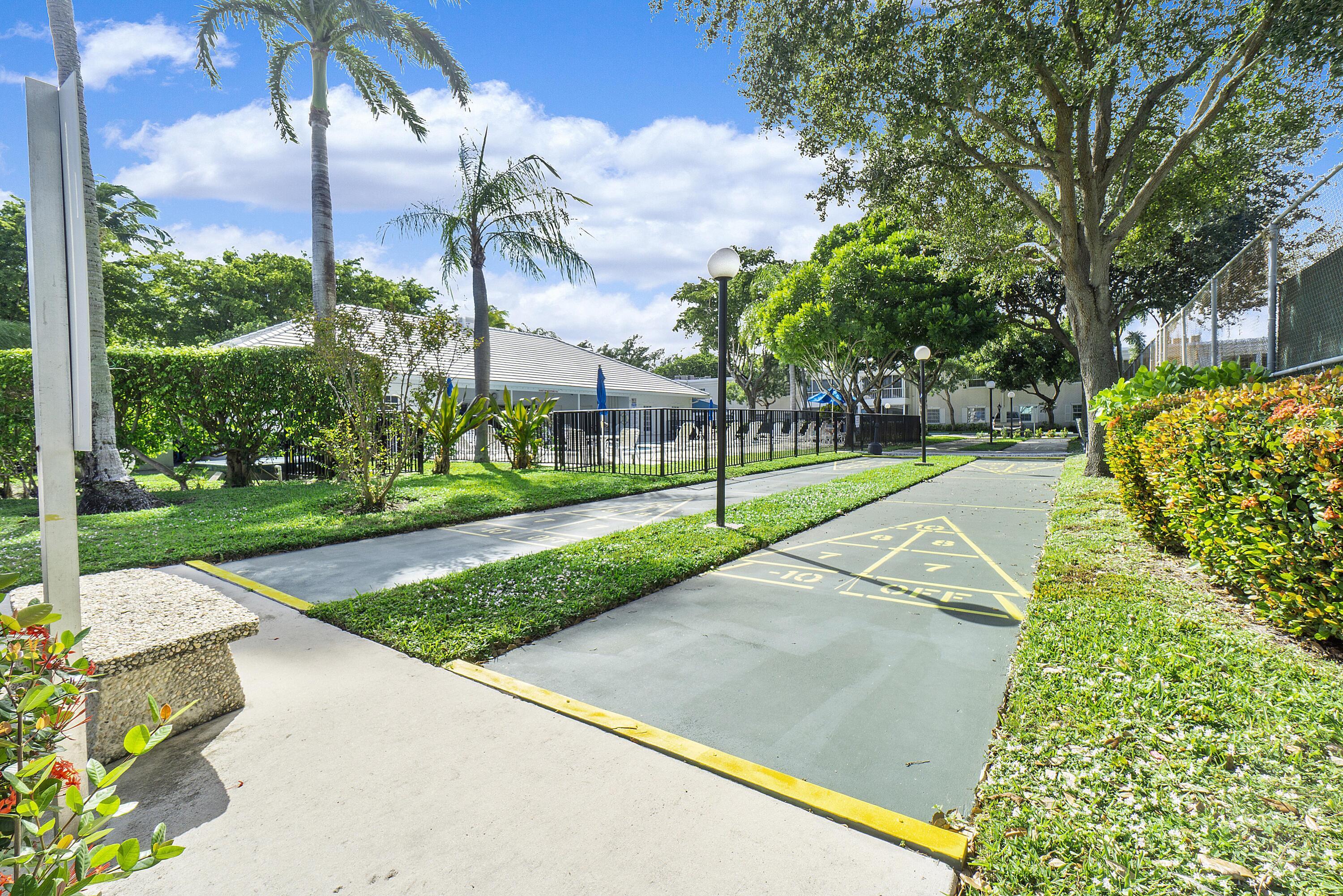 6517 Bay Club #4, Fort Lauderdale FL 33308