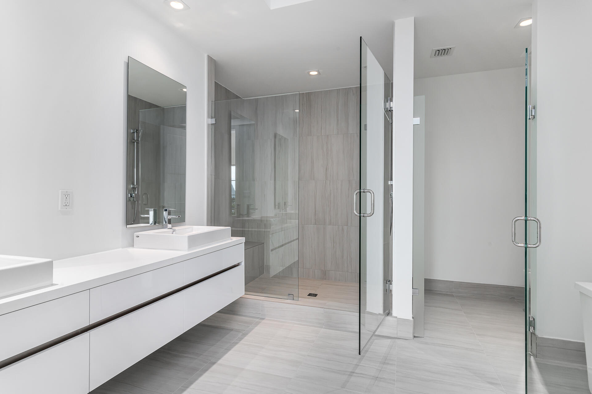 155 E Boca Raton #603, Boca Raton FL 33432