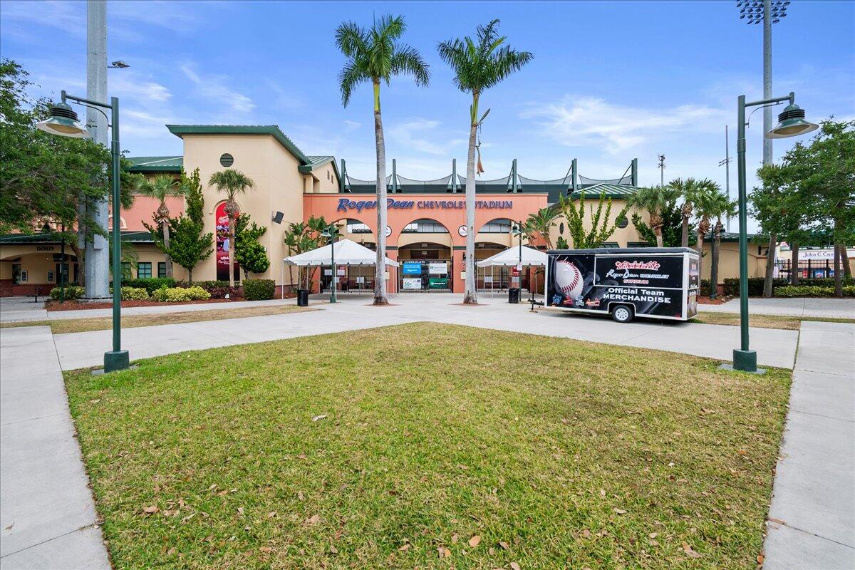 6075 Francis, Jupiter FL 33458
