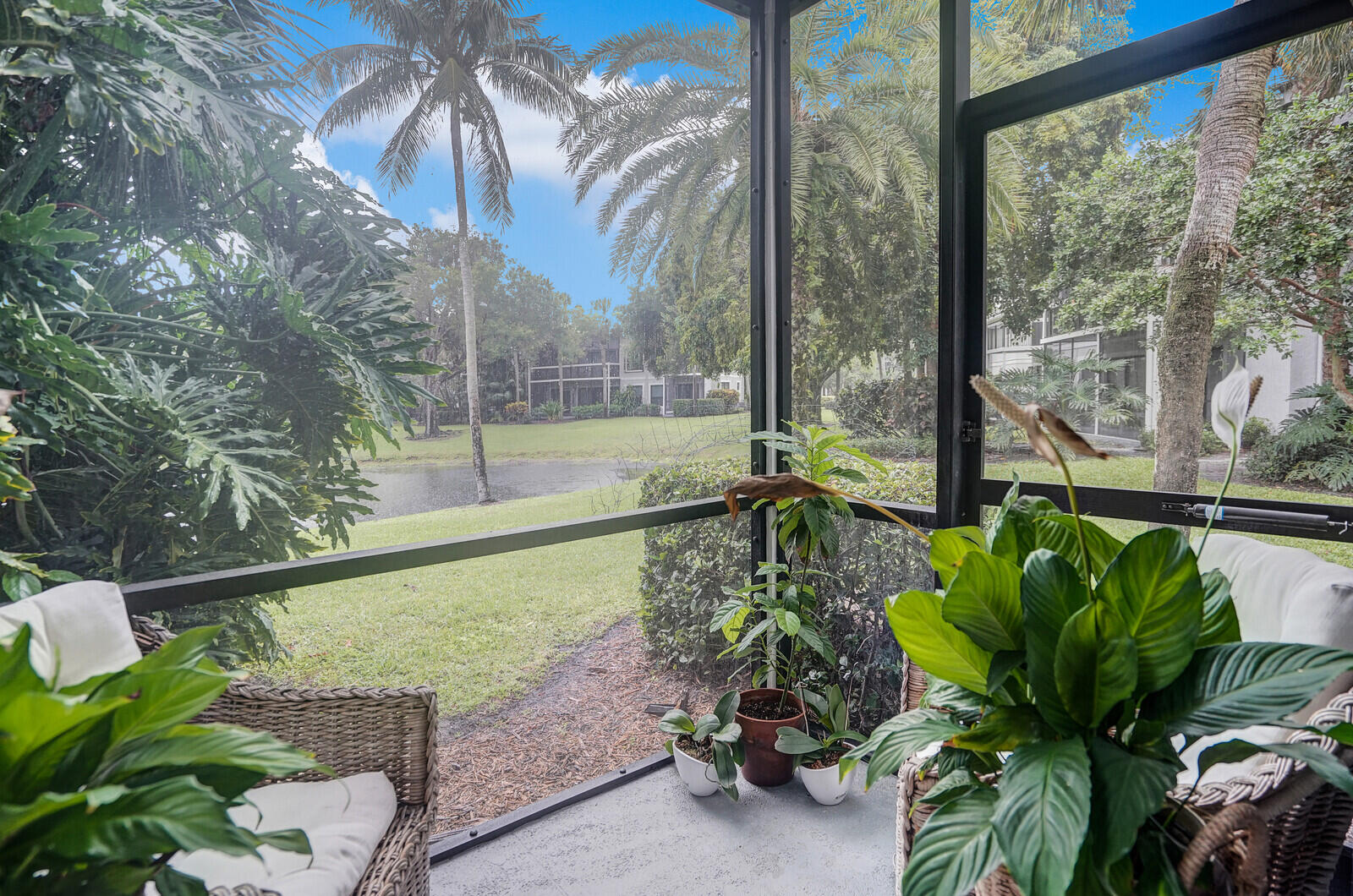 11863 Wimbledon #423, Wellington FL 33414