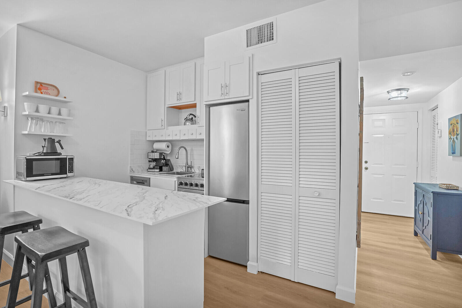 11863 Wimbledon #423, Wellington FL 33414