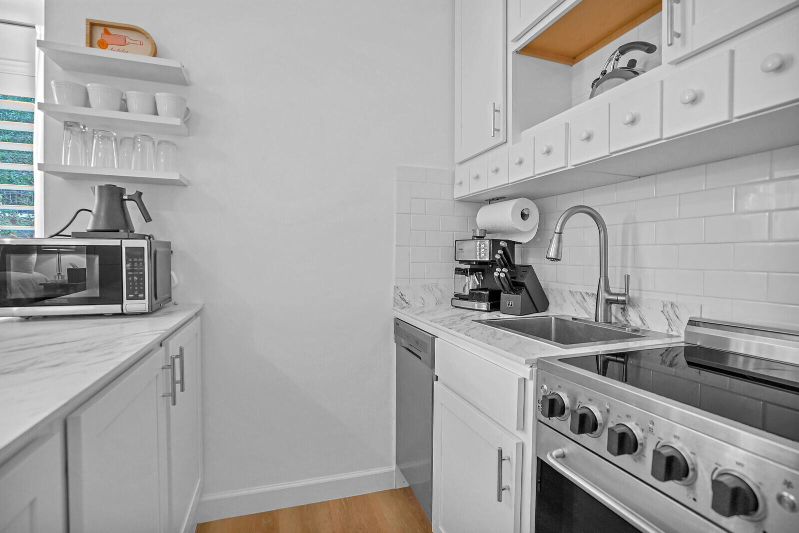 11863 Wimbledon #423, Wellington FL 33414