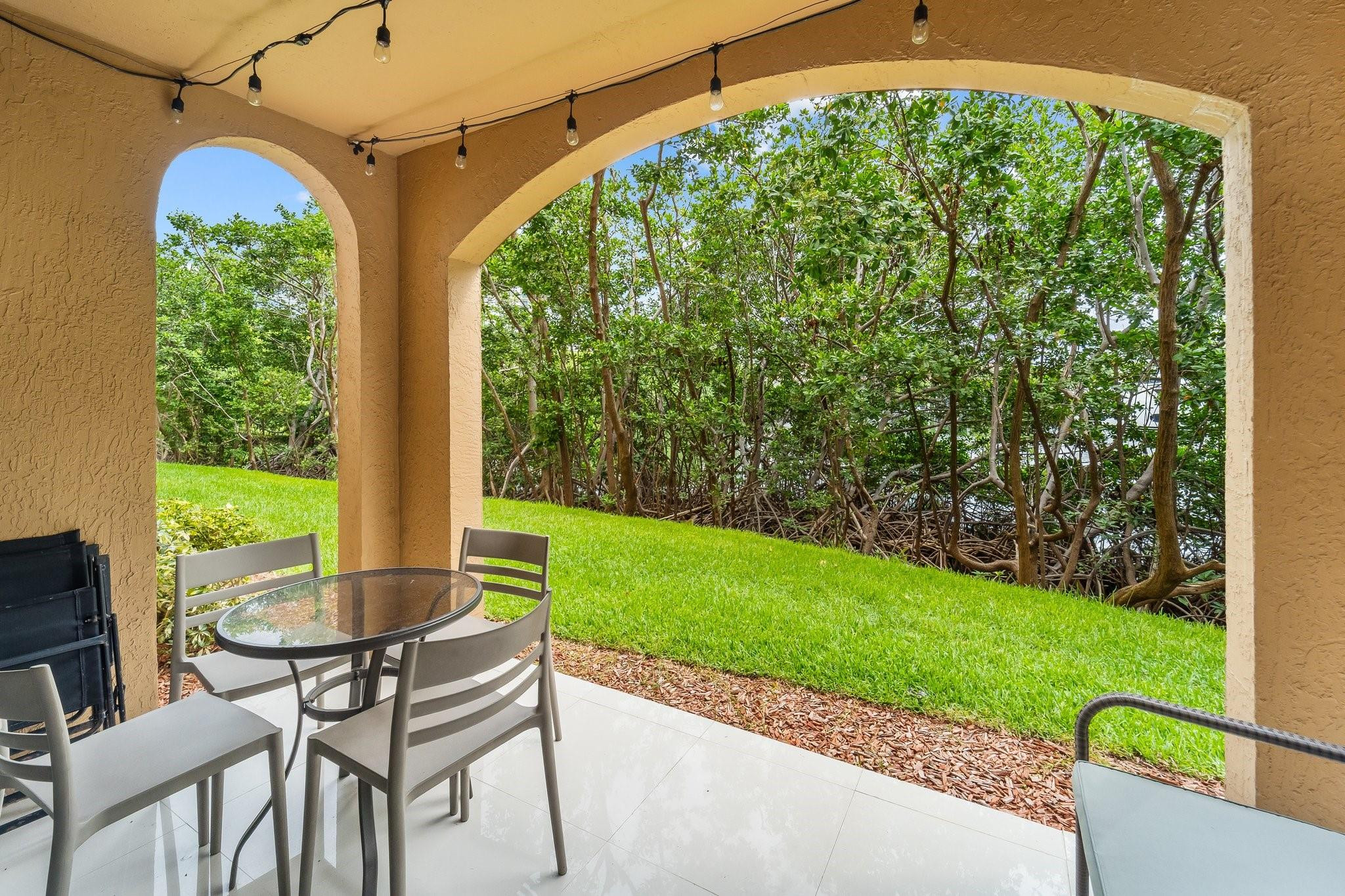 19999 E Country Club #1108, Aventura FL 33180