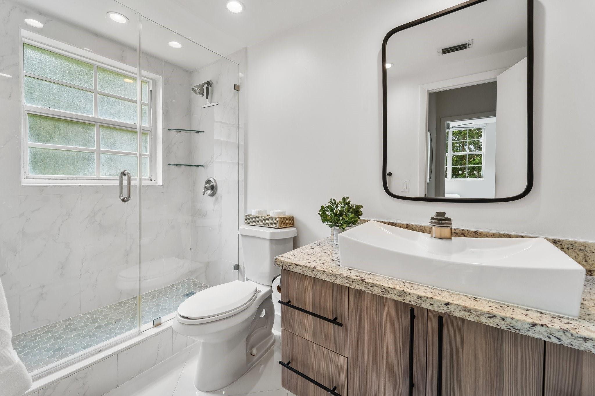 19999 E Country Club #1108, Aventura FL 33180