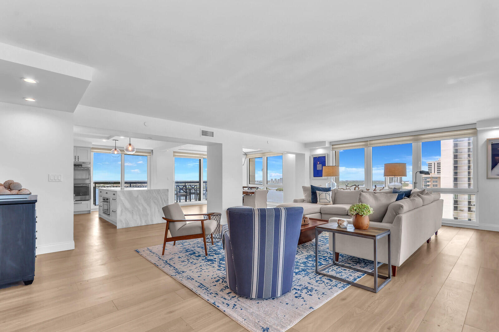 5380 N Ocean #18j, Singer Island FL 33404
