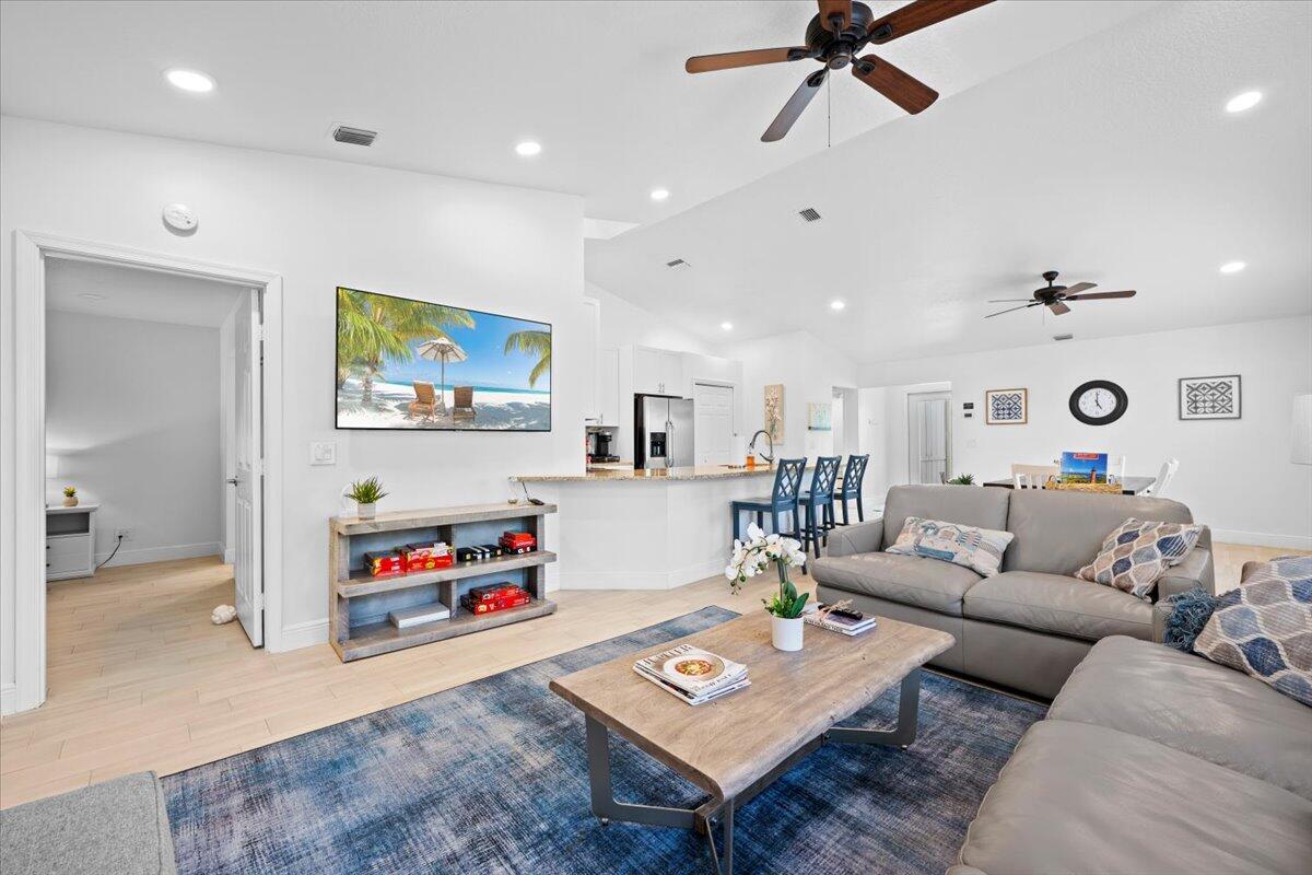 6077 Francis, Jupiter FL 33458