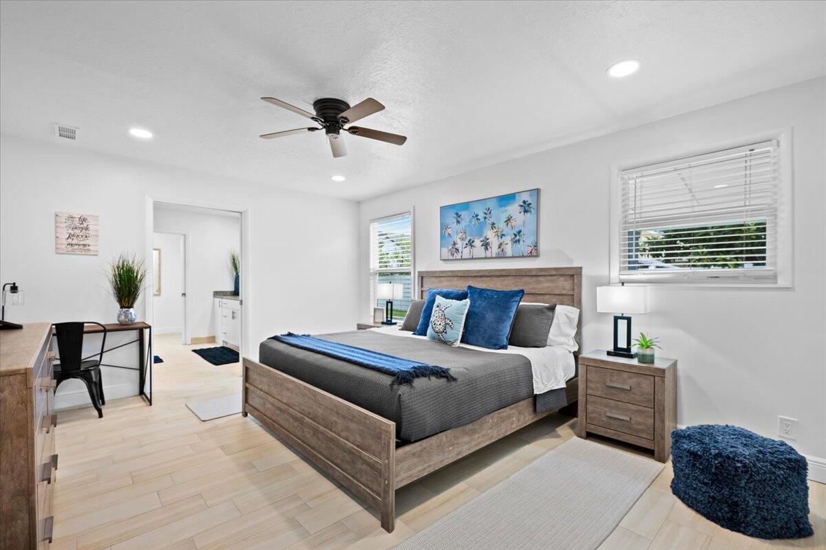 6077 Francis, Jupiter FL 33458