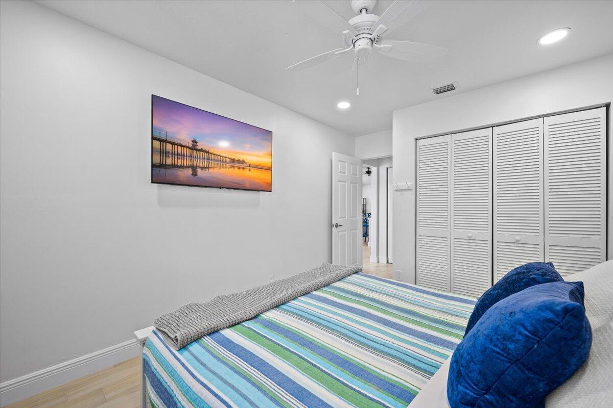 6077 Francis, Jupiter FL 33458