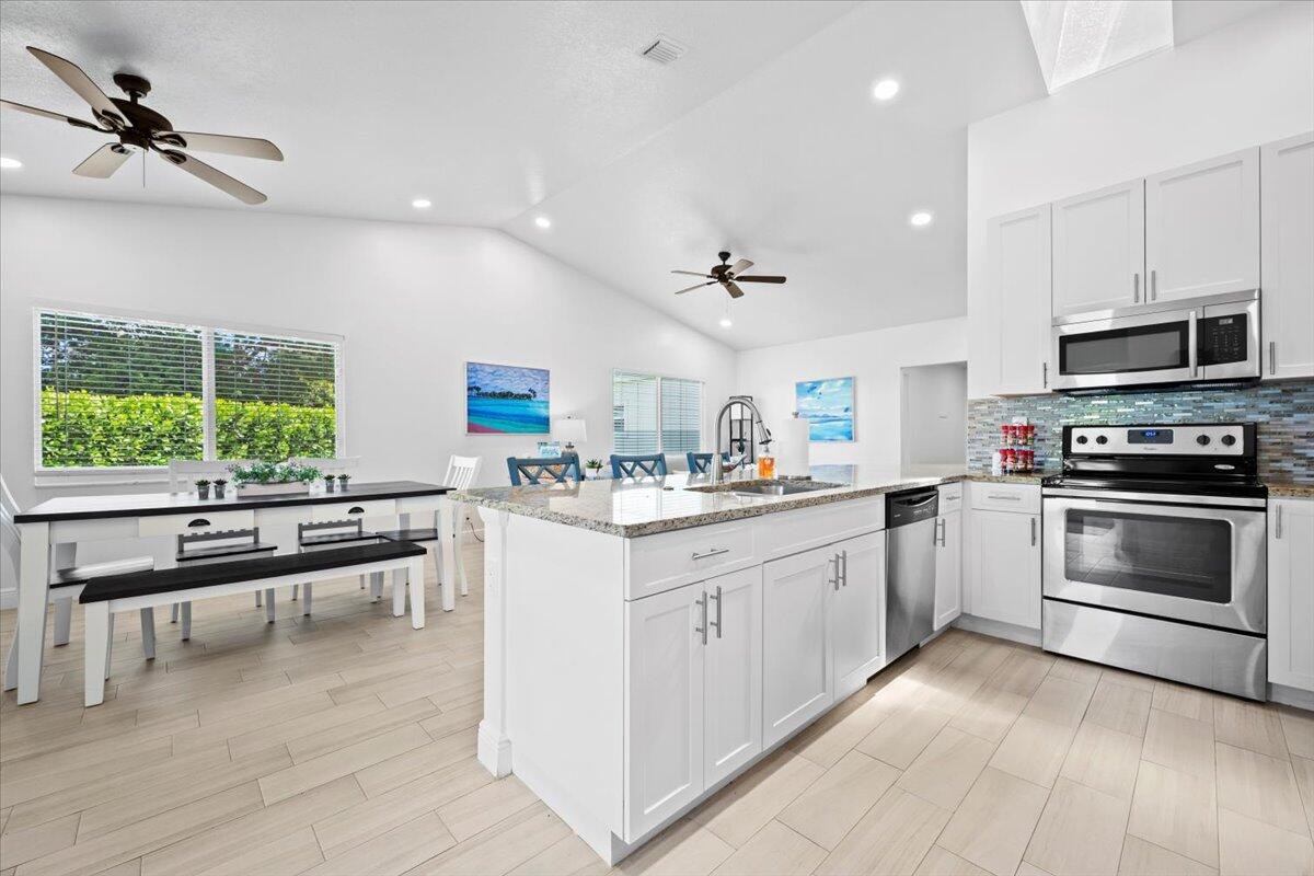 6077 Francis, Jupiter FL 33458