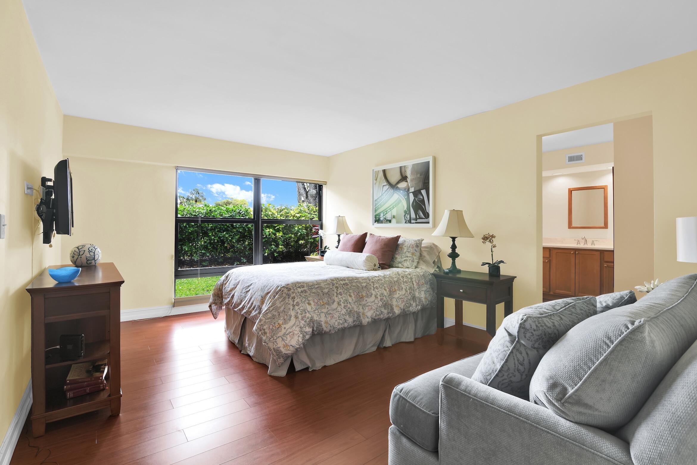 6760 Willow Wood #1201, Boca Raton FL 33434