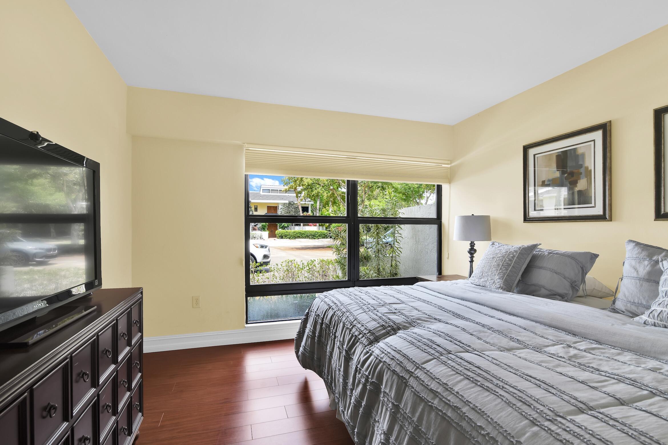 6760 Willow Wood #1201, Boca Raton FL 33434