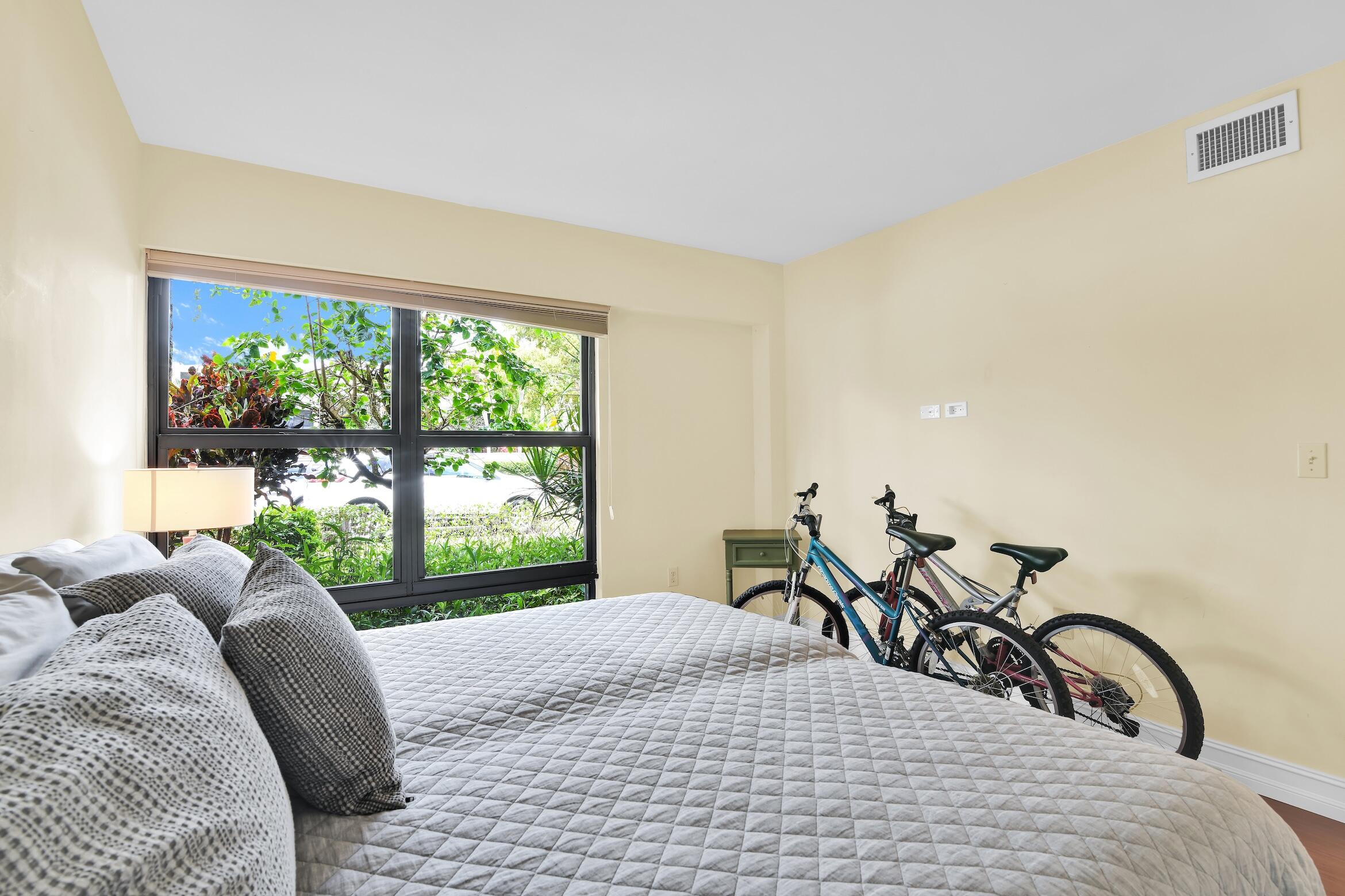 6760 Willow Wood #1201, Boca Raton FL 33434