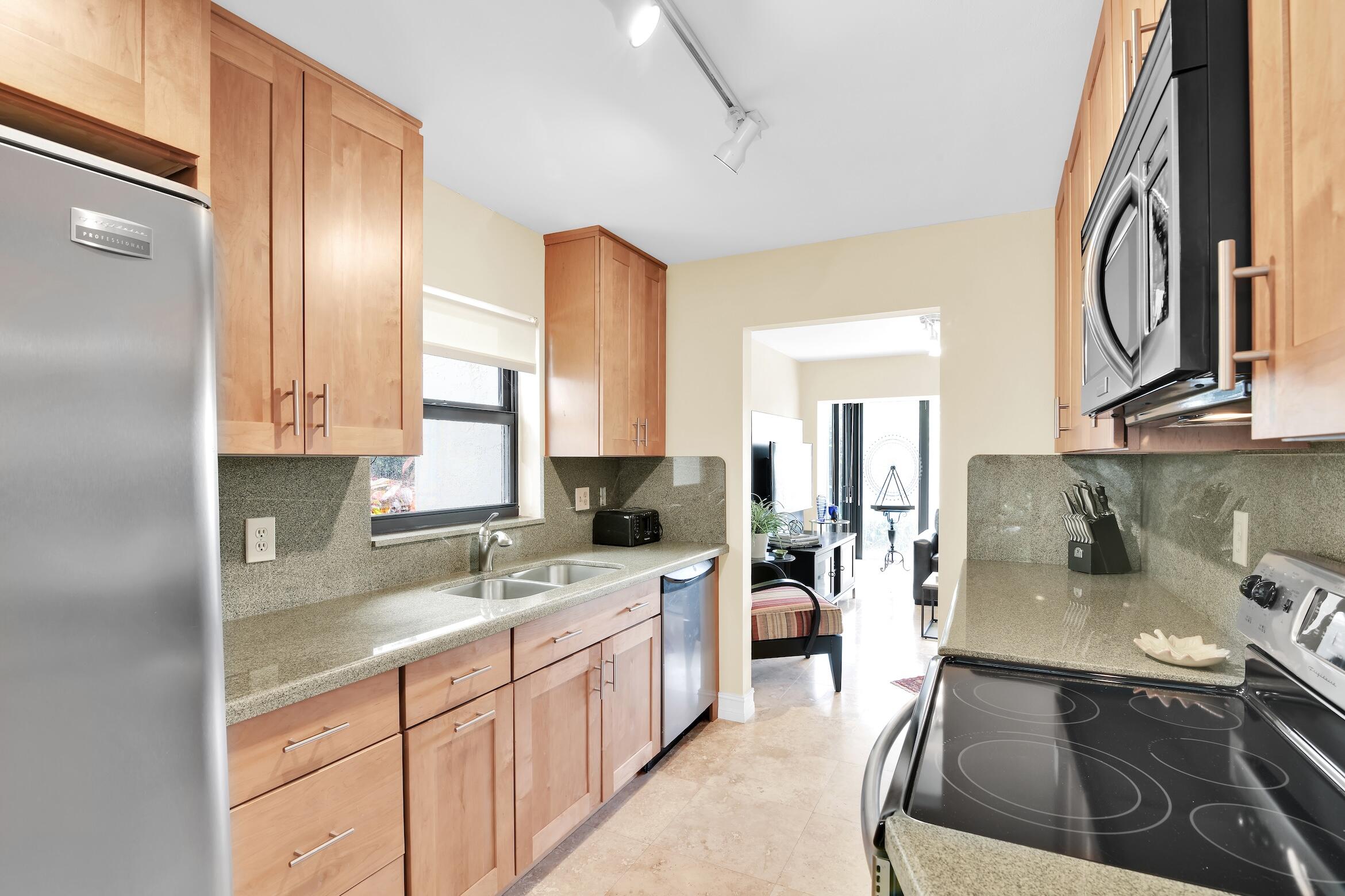 6760 Willow Wood #1201, Boca Raton FL 33434