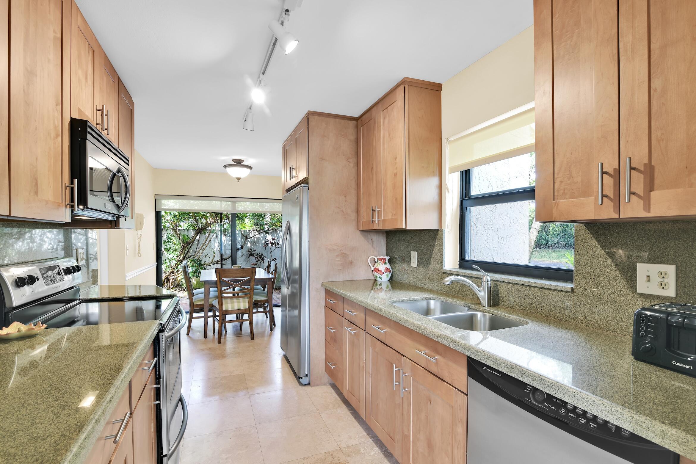 6760 Willow Wood #1201, Boca Raton FL 33434