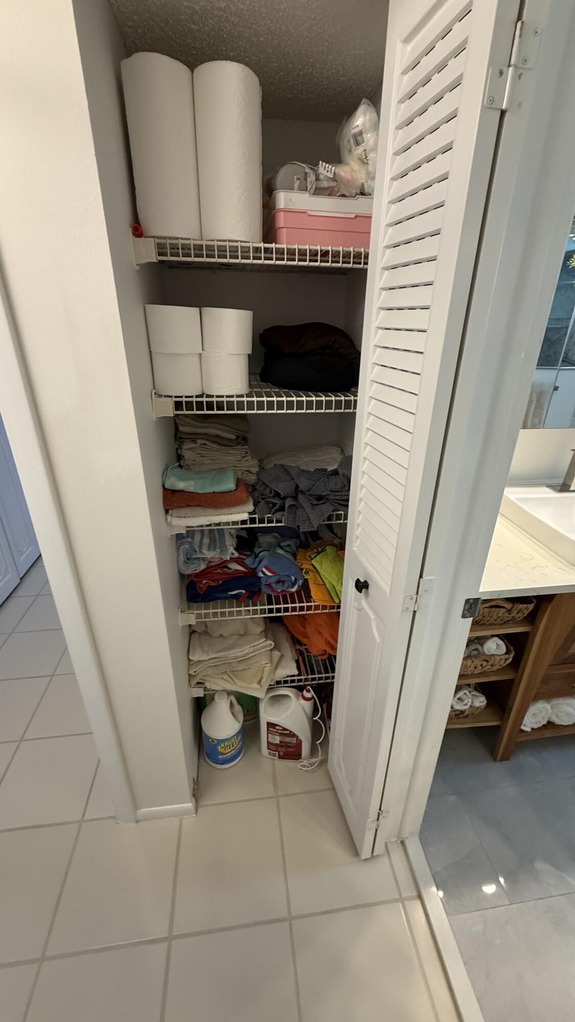 111 SE 3rd #108, Dania Beach FL 33004