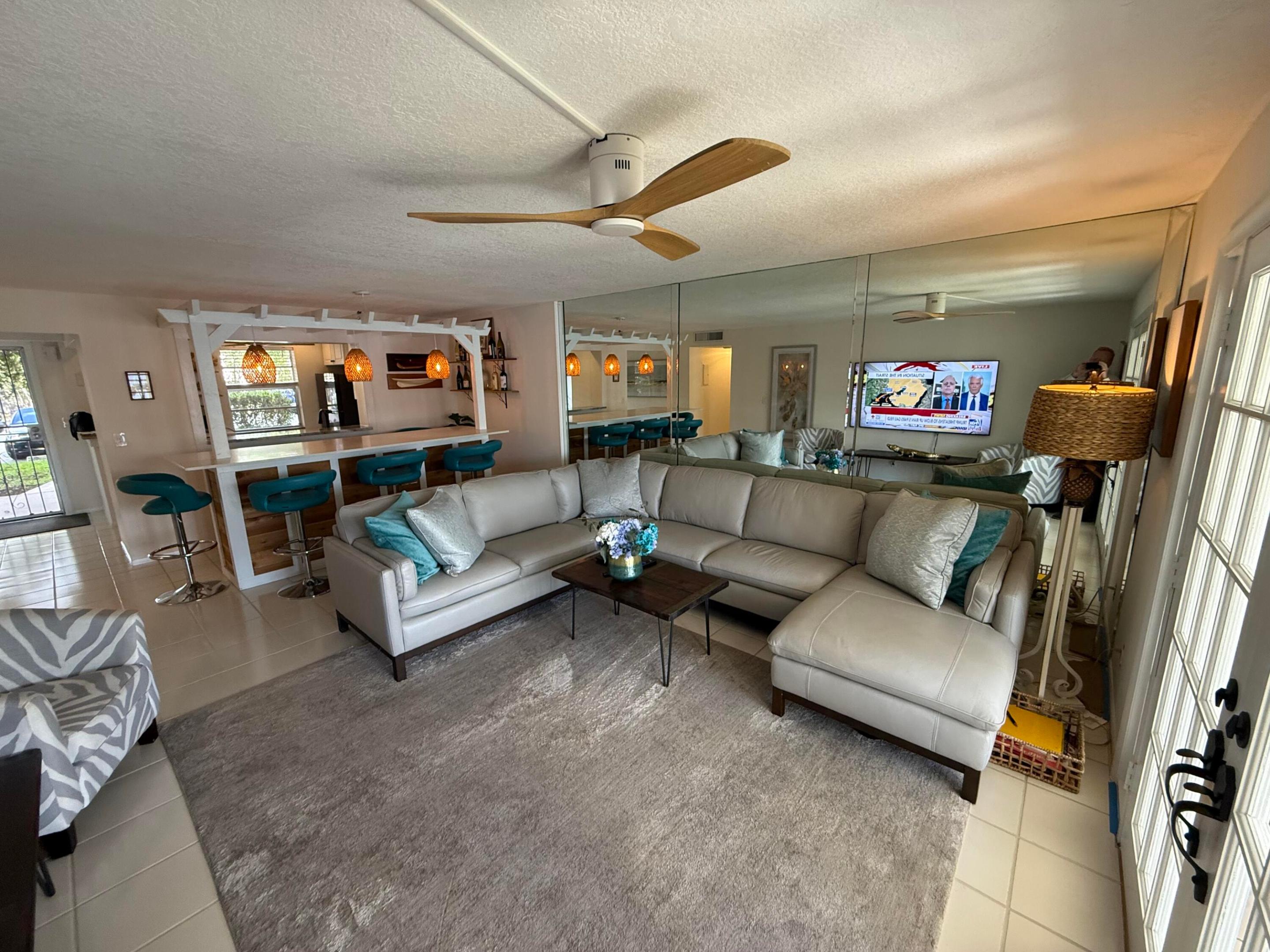 111 SE 3rd #108, Dania Beach FL 33004