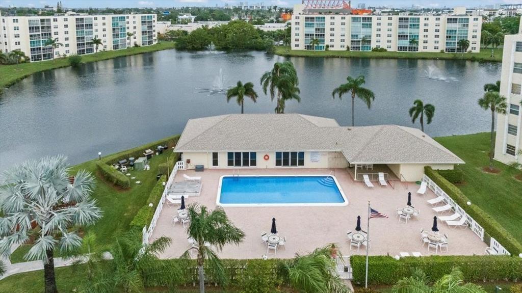 111 SE 3rd #108, Dania Beach FL 33004