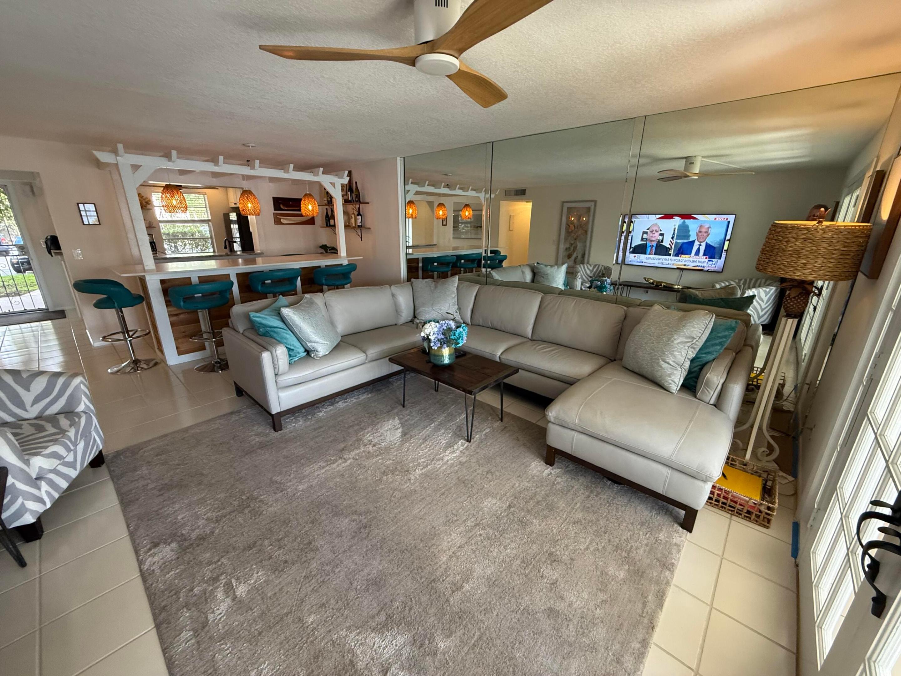 111 SE 3rd #108, Dania Beach FL 33004