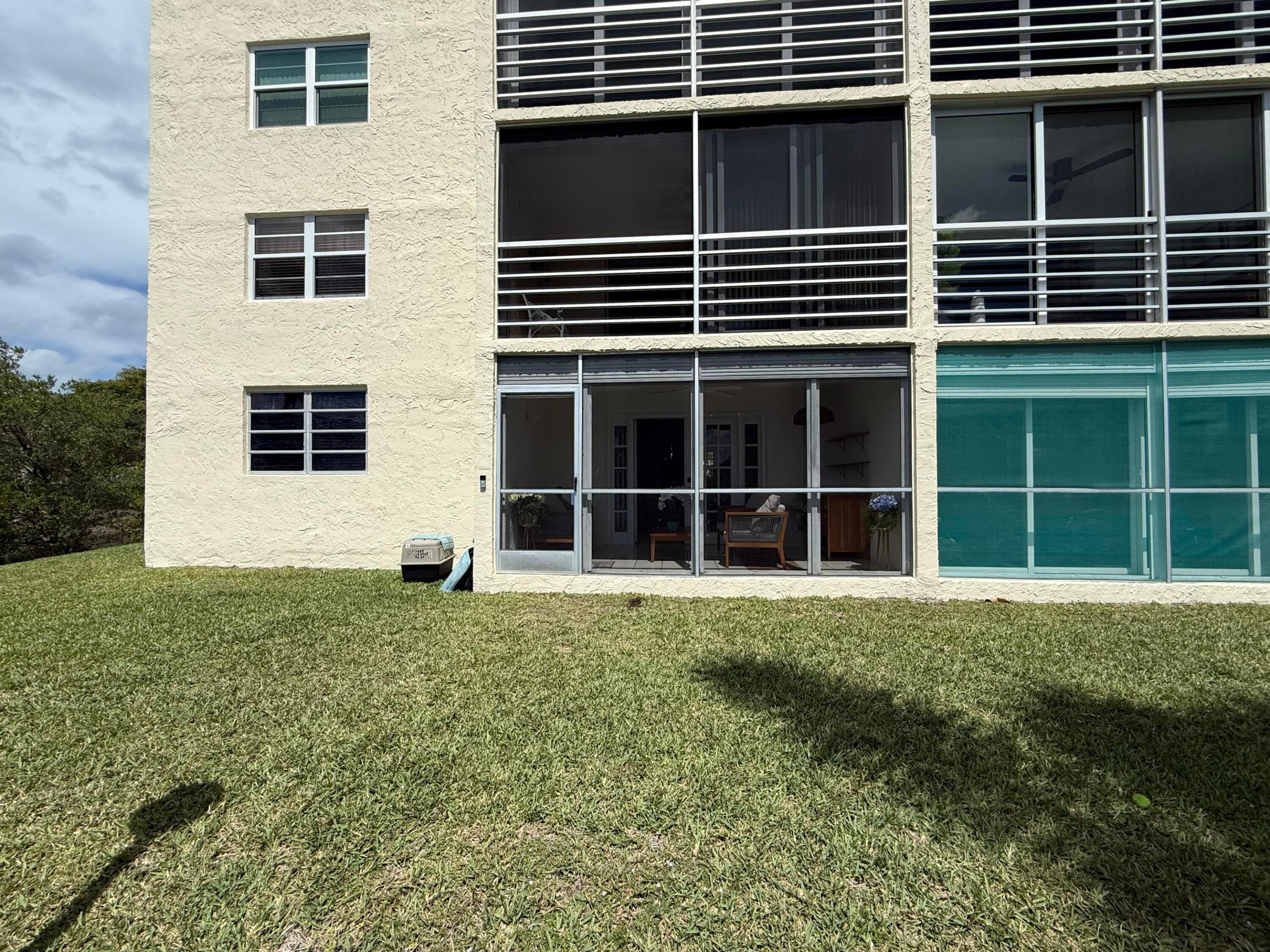 111 SE 3rd #108, Dania Beach FL 33004
