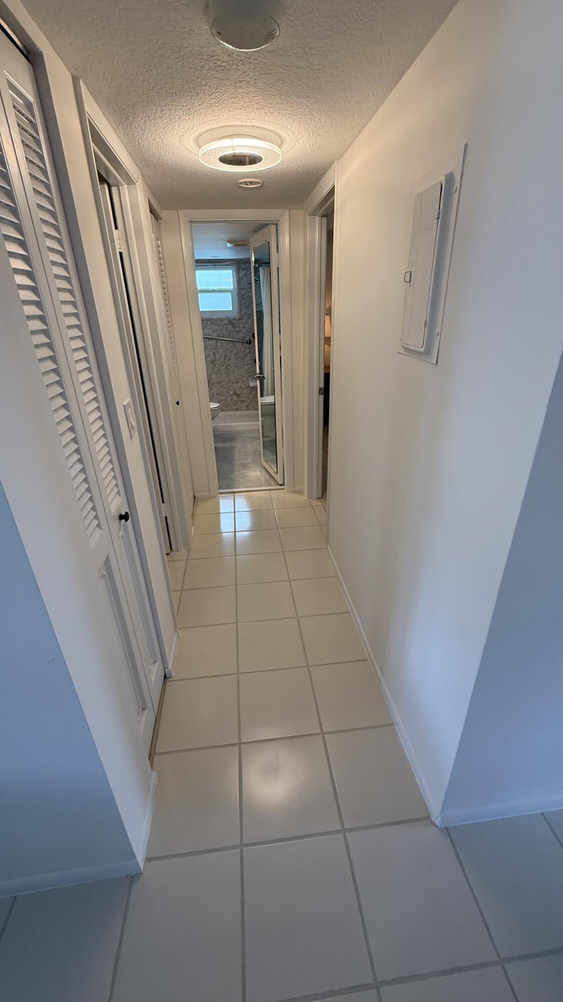 111 SE 3rd #108, Dania Beach FL 33004