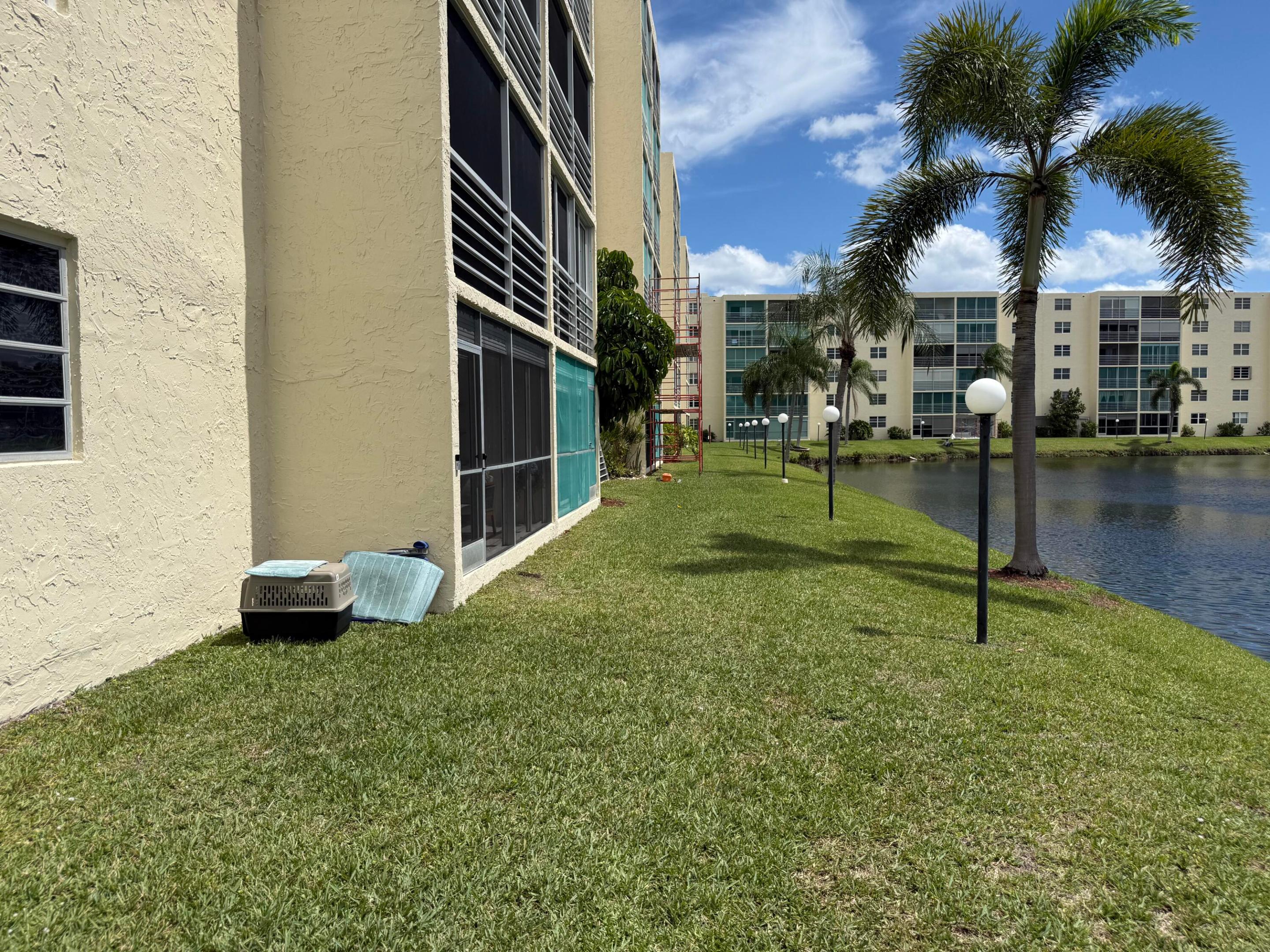 111 SE 3rd #108, Dania Beach FL 33004