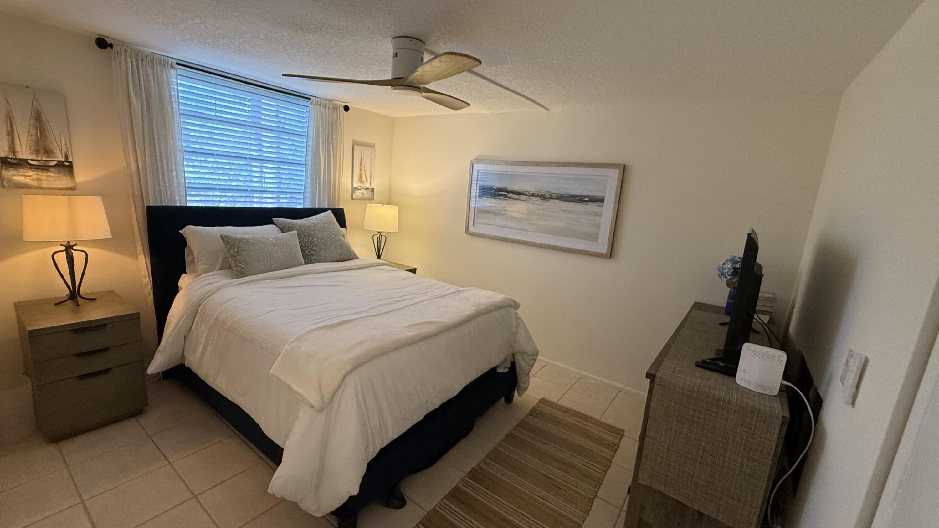 111 SE 3rd #108, Dania Beach FL 33004