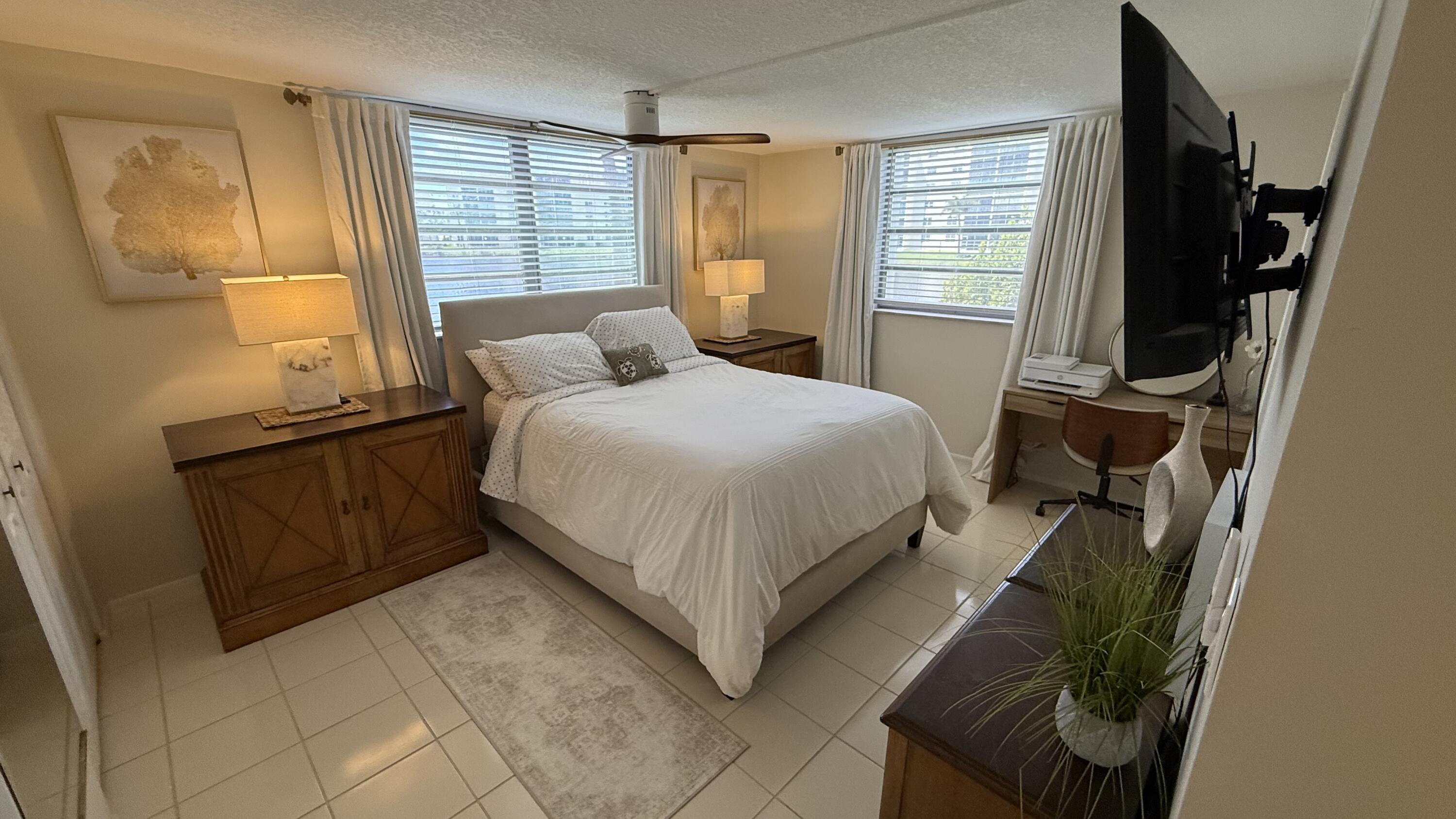 111 SE 3rd #108, Dania Beach FL 33004