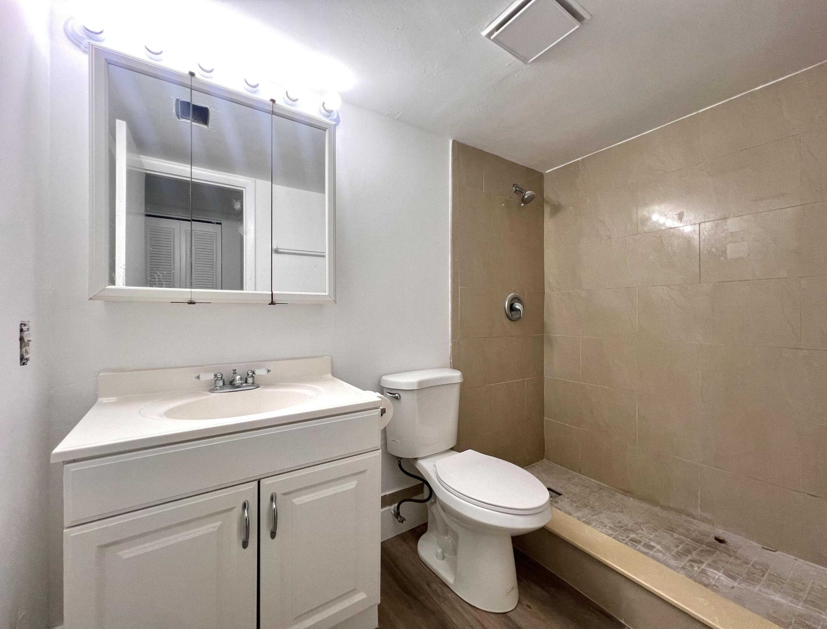 601 S State Rd 7 #2h, Margate FL 33068
