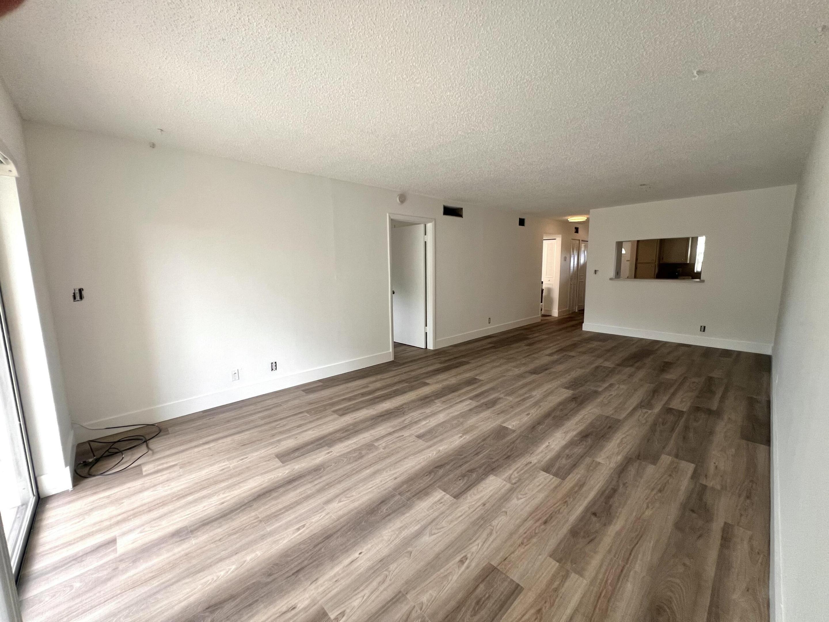 601 S State Rd 7 #2h, Margate FL 33068