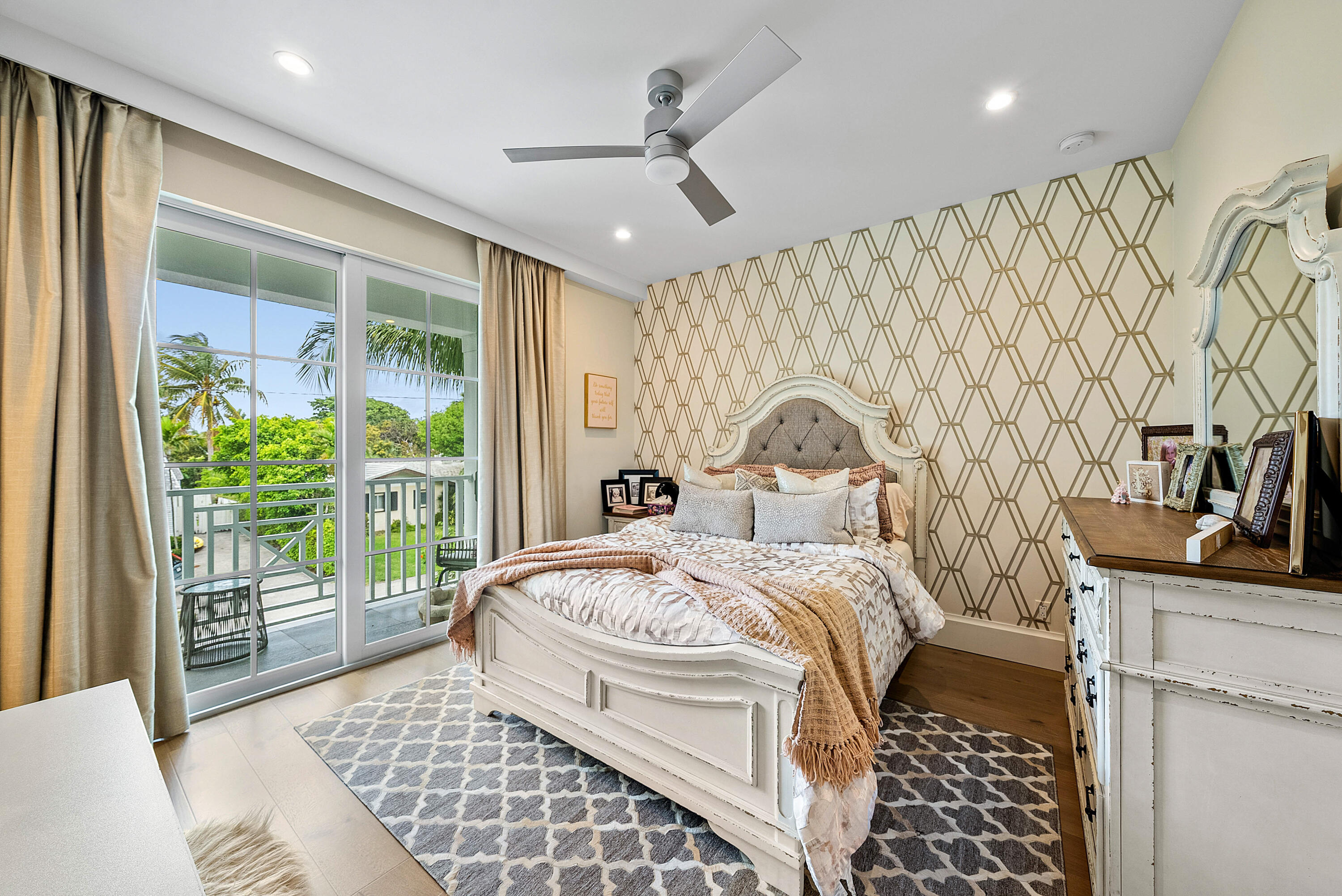 436 NE Wavecrest, Boca Raton FL 33432