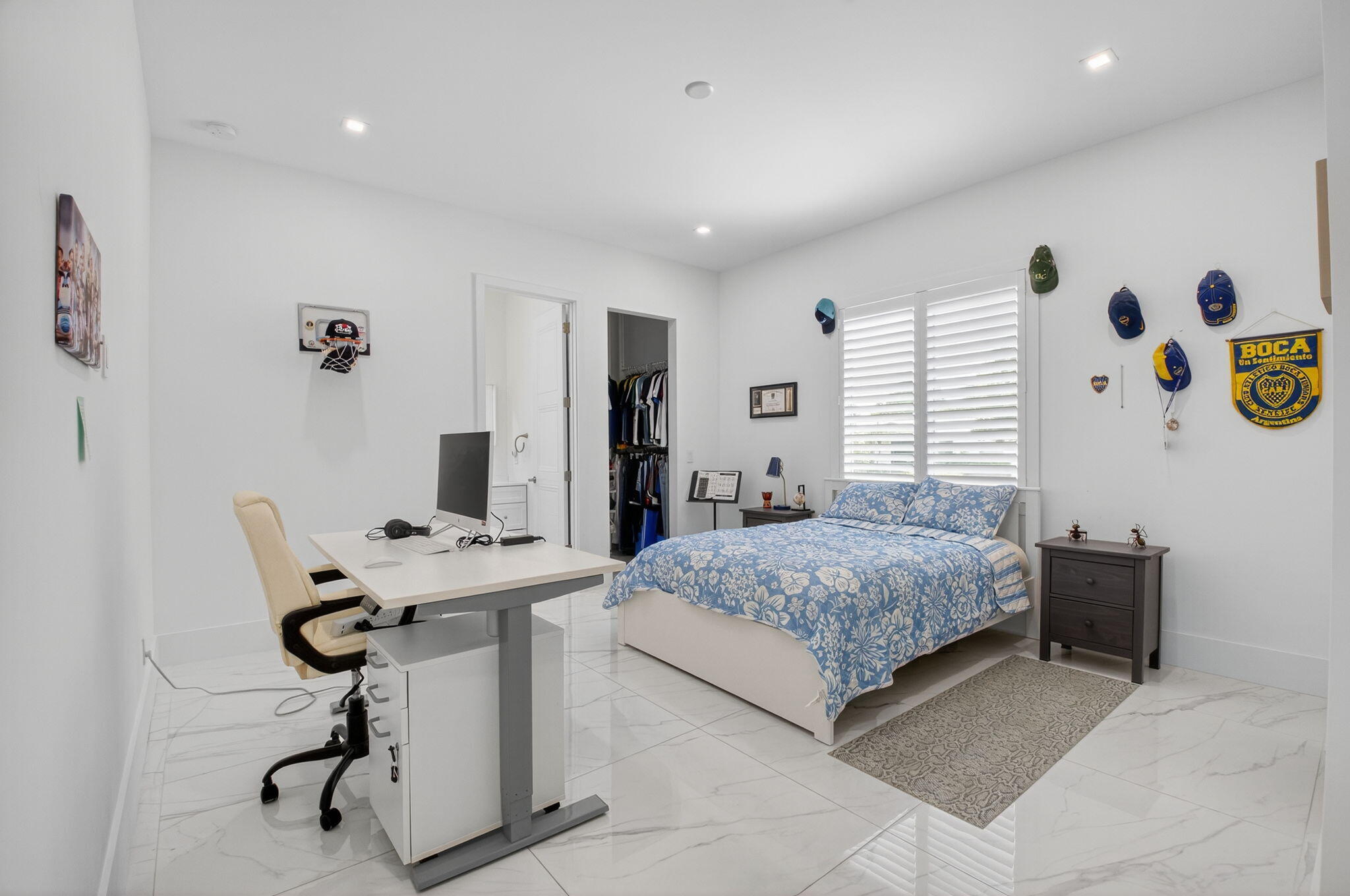 711 NE 6th, Boca Raton FL 33432