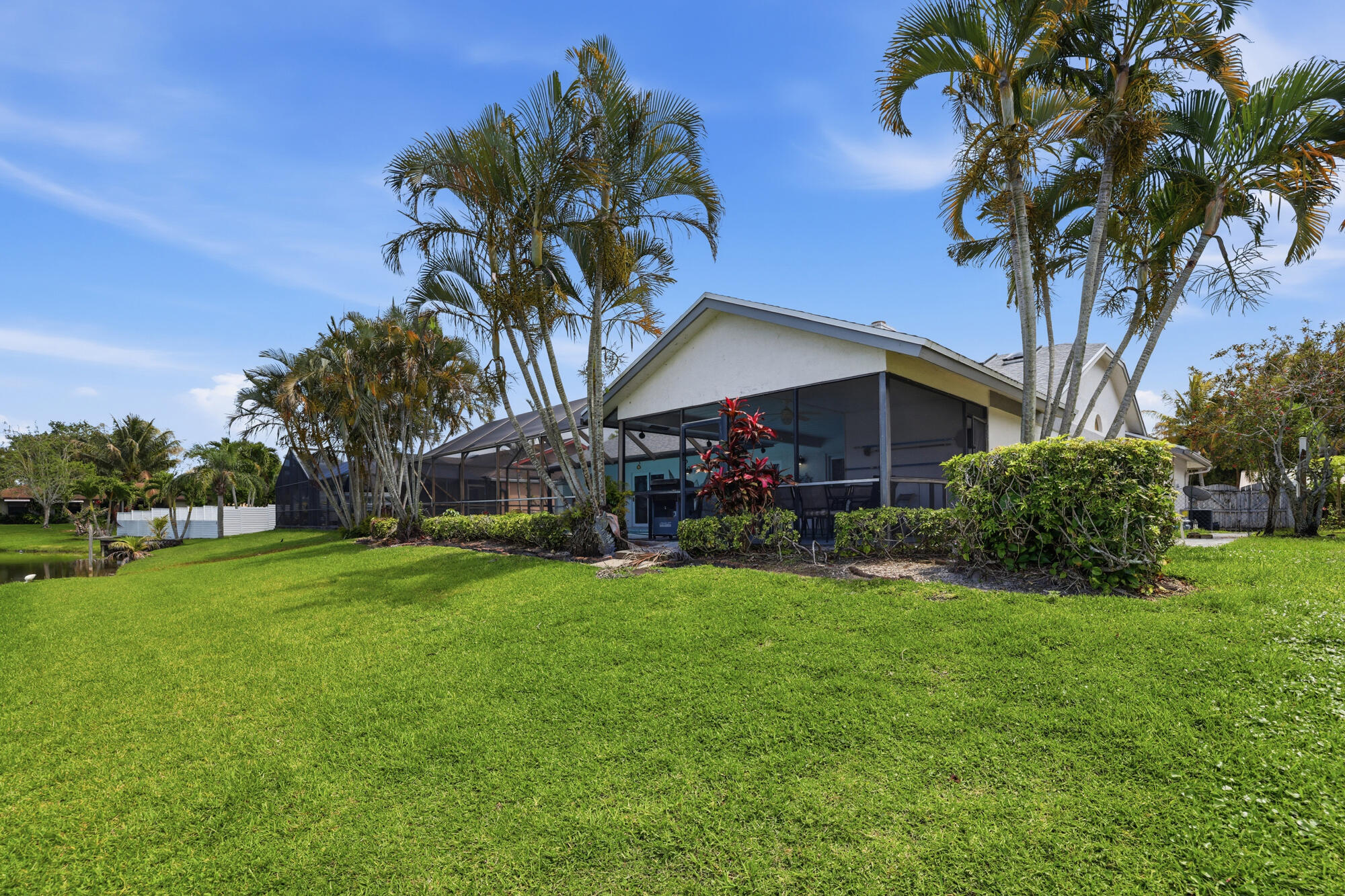 191 Parkwood, Royal Palm Beach FL 33411