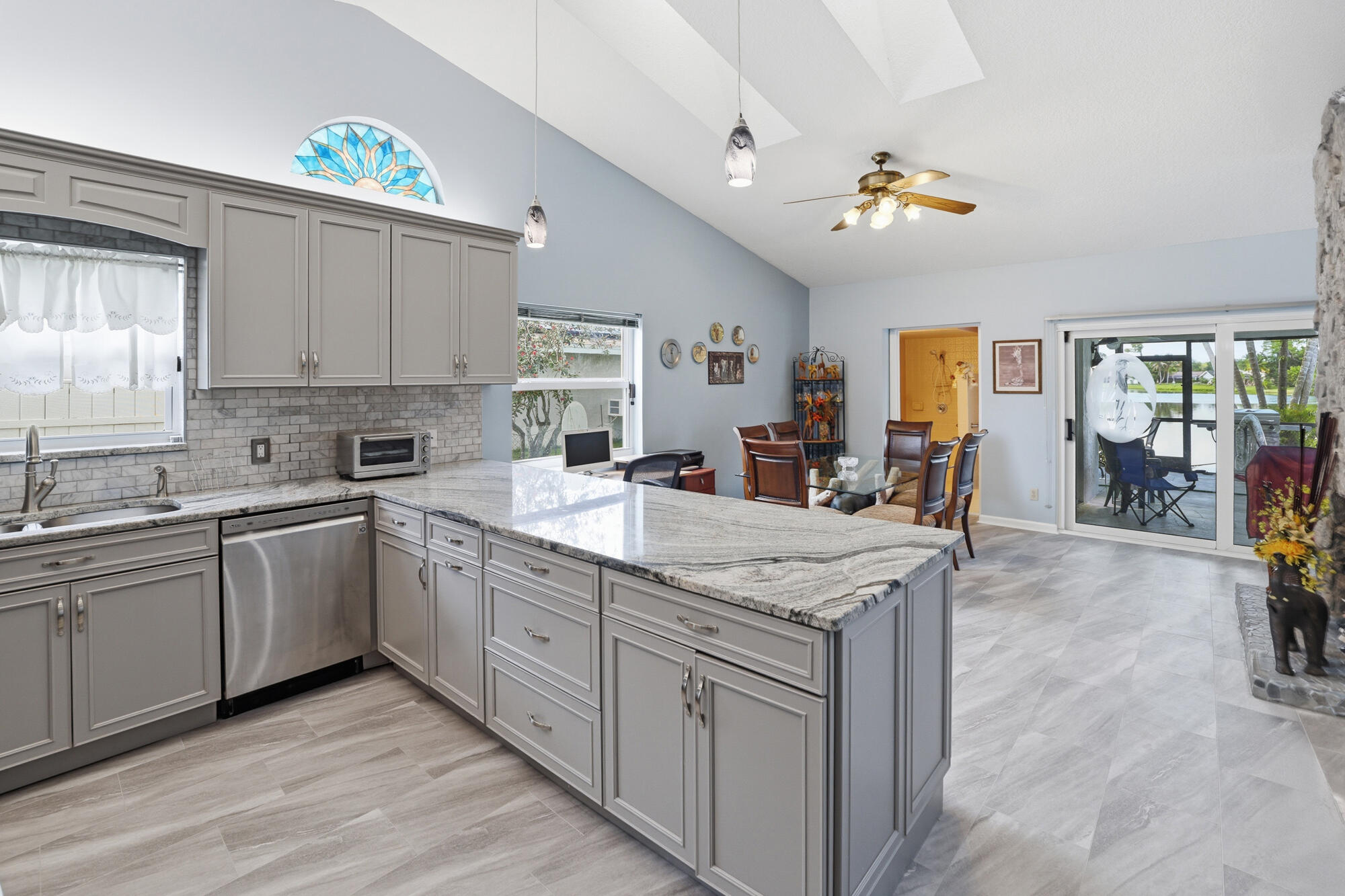 191 Parkwood, Royal Palm Beach FL 33411
