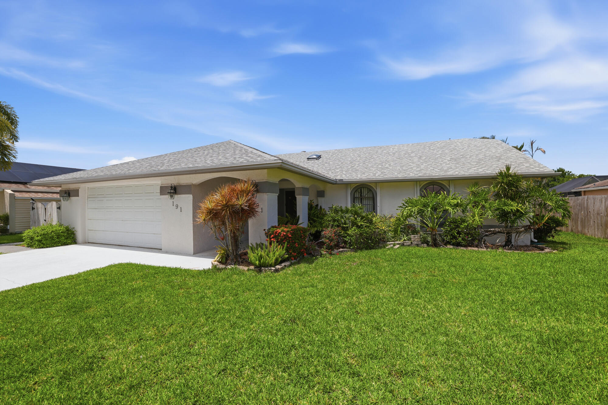 191 Parkwood, Royal Palm Beach FL 33411