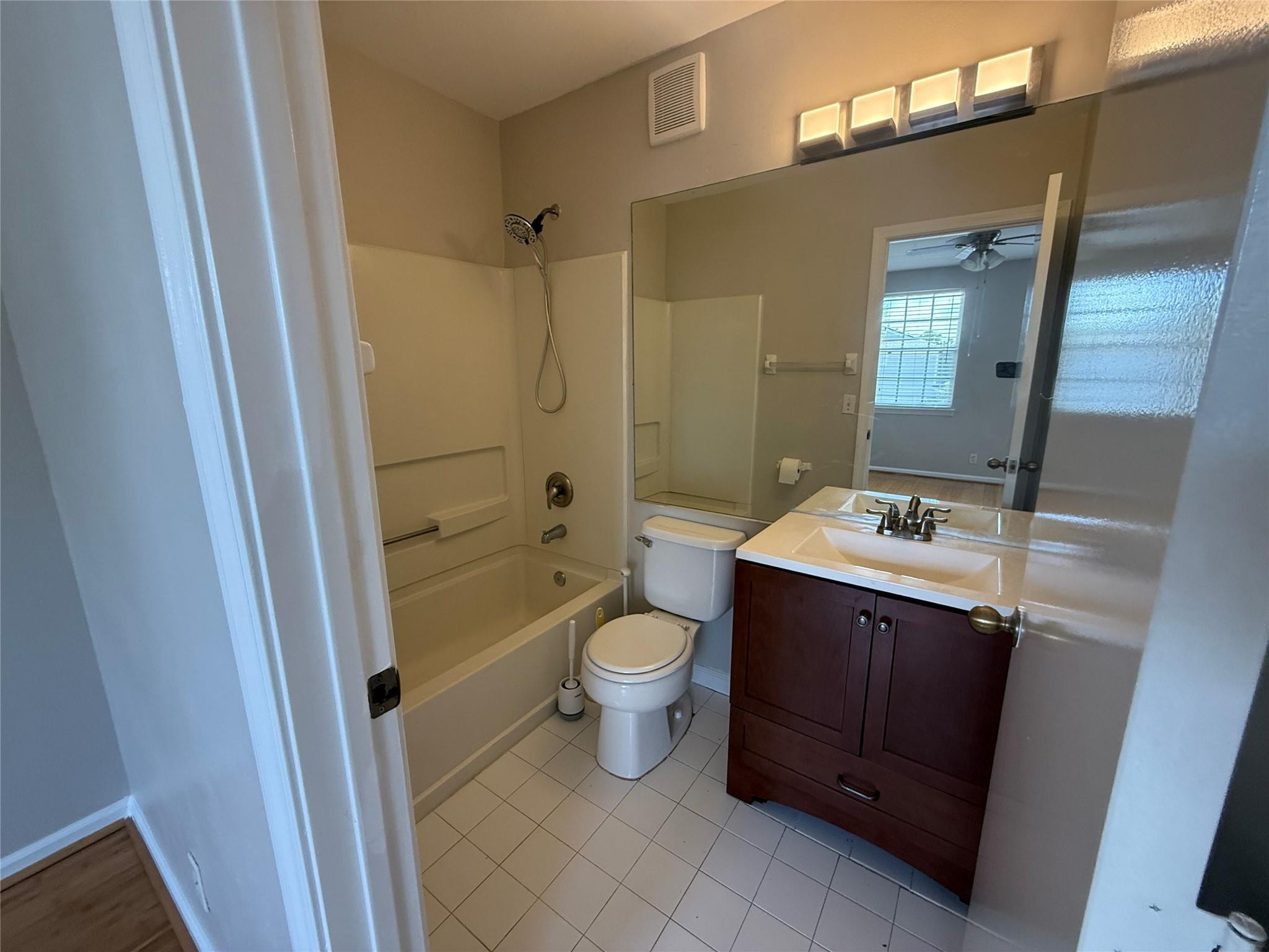 5295 Jamboree, Margate FL 33063
