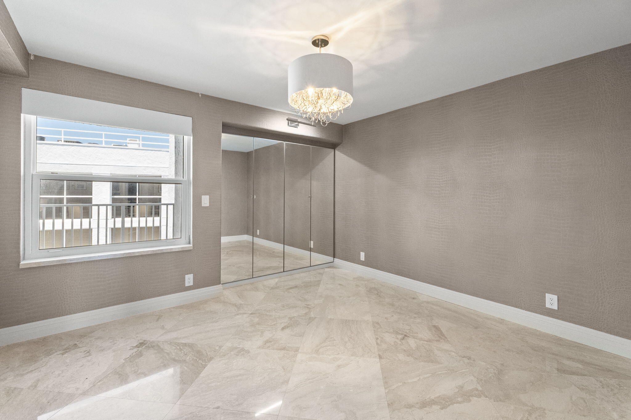 3901 S Flagler #1002, West Palm Beach FL 33405