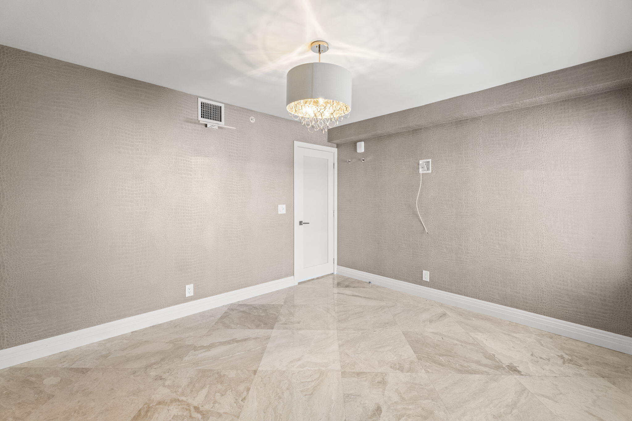 3901 S Flagler #1002, West Palm Beach FL 33405