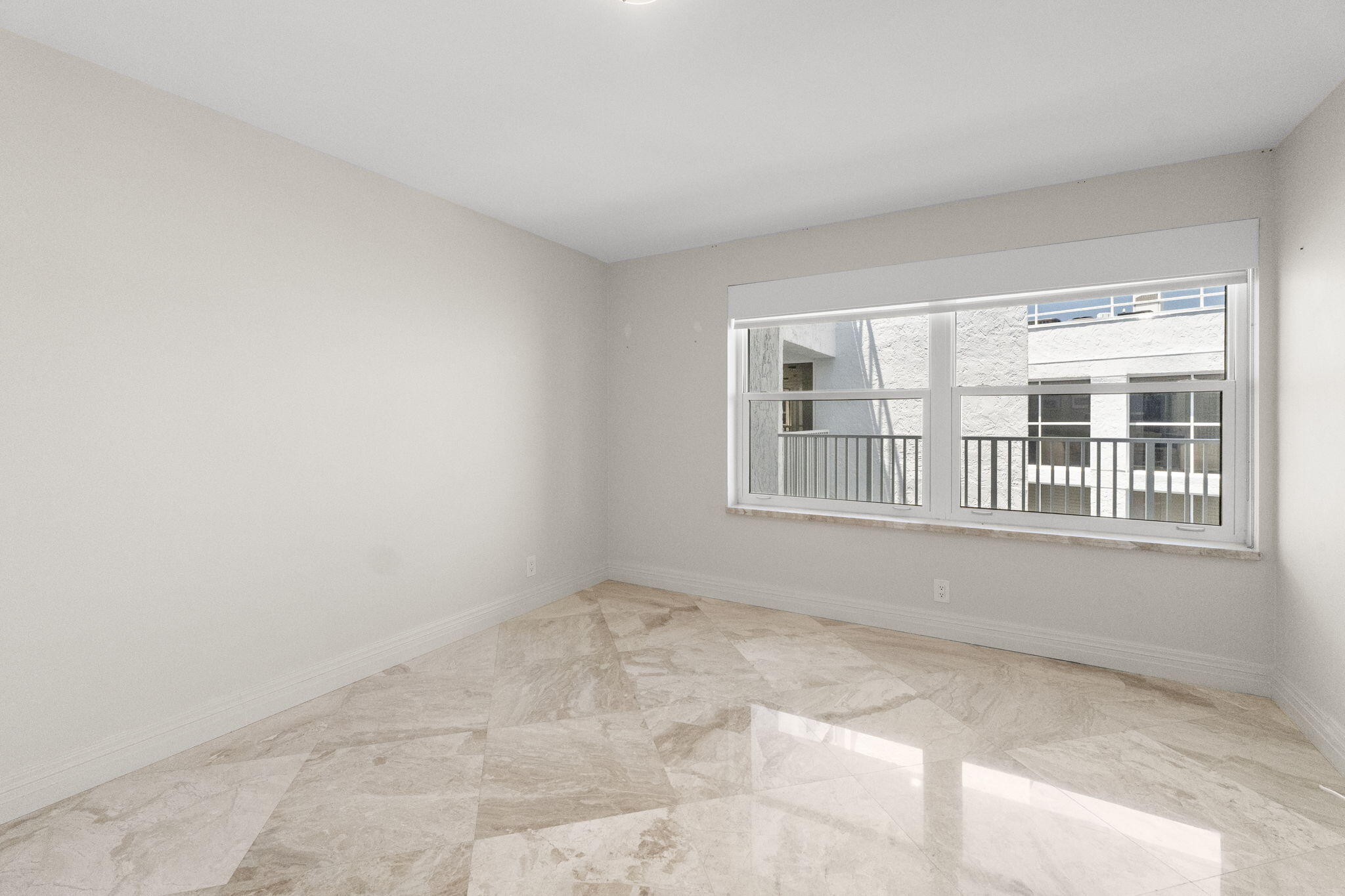 3901 S Flagler #1002, West Palm Beach FL 33405