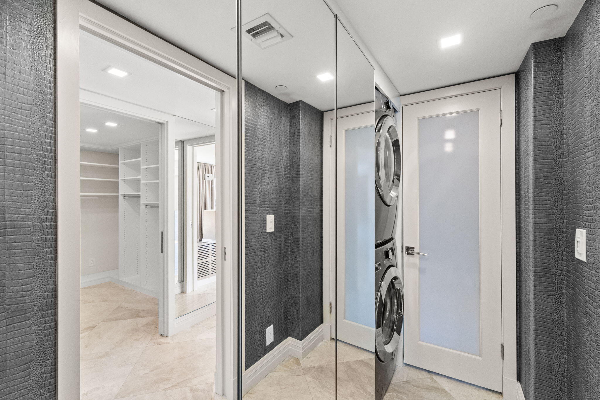 3901 S Flagler #1002, West Palm Beach FL 33405