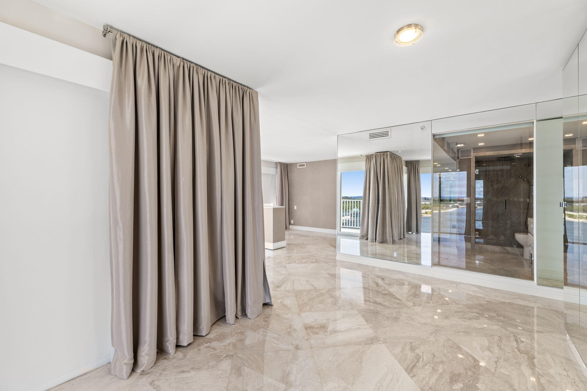 3901 S Flagler #1002, West Palm Beach FL 33405
