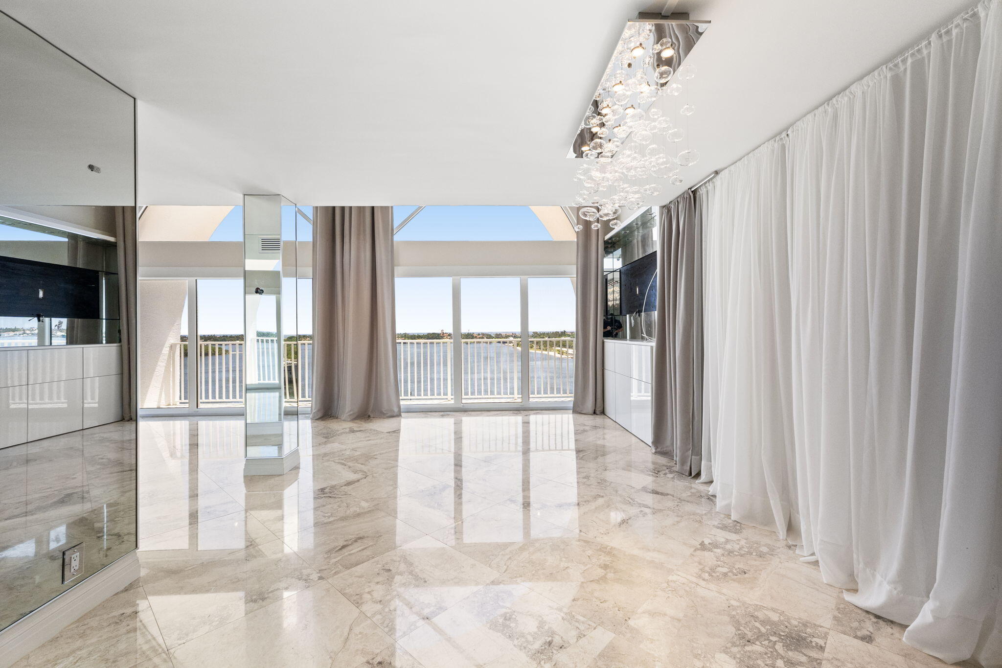 3901 S Flagler #1002, West Palm Beach FL 33405