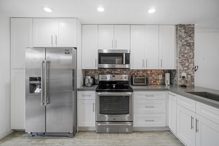 7620 NW 79th #J8, Tamarac FL 33321
