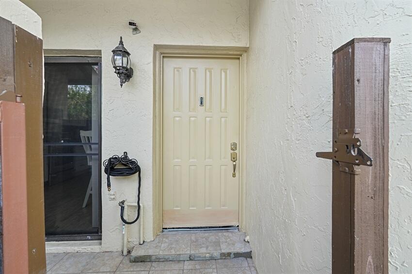 7620 NW 79th #J8, Tamarac FL 33321
