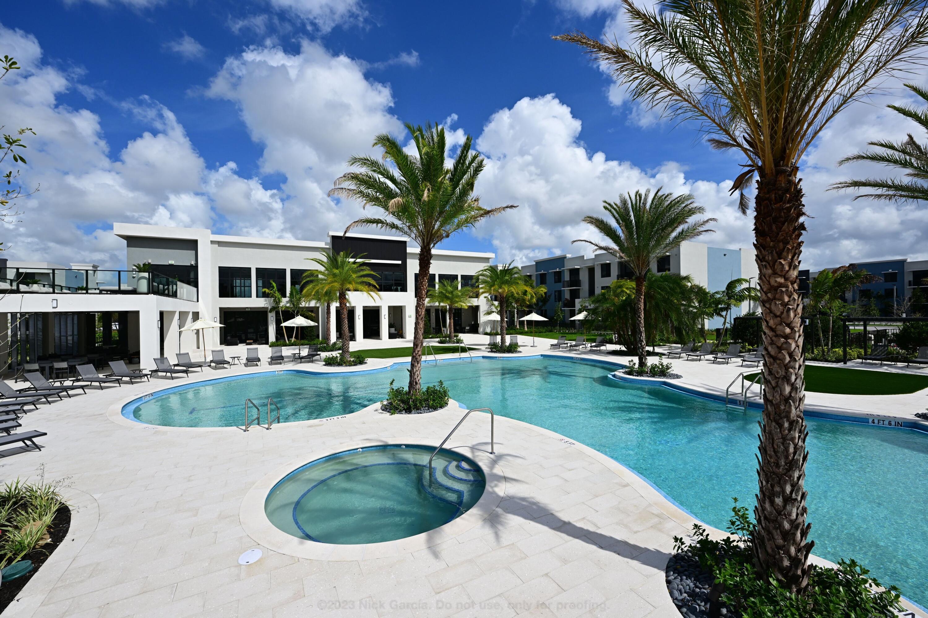 7200 W 4th #9-107, Hialeah FL 33014
