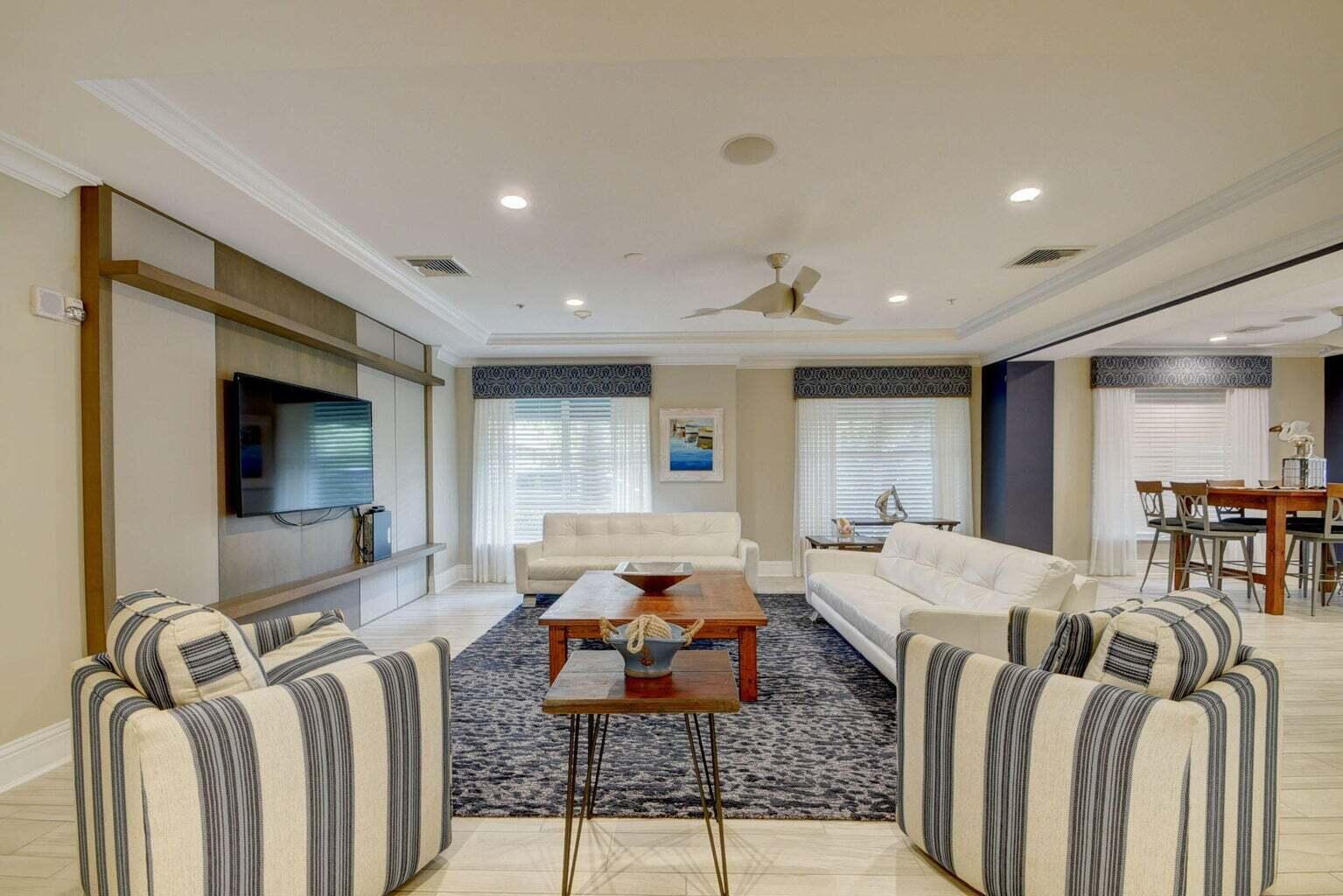 625 Casa Loma #304, Boynton Beach FL 33435