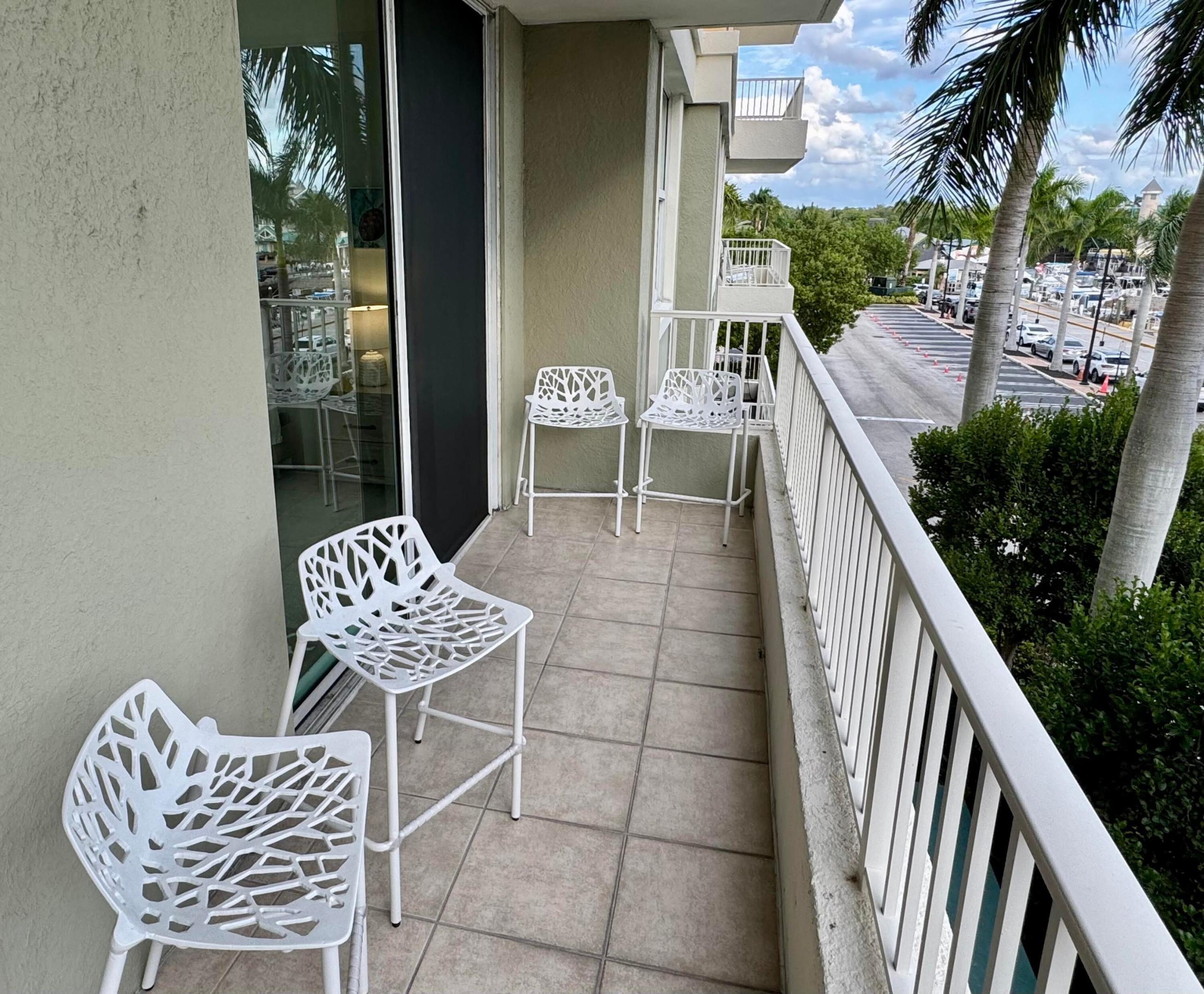 625 Casa Loma #304, Boynton Beach FL 33435