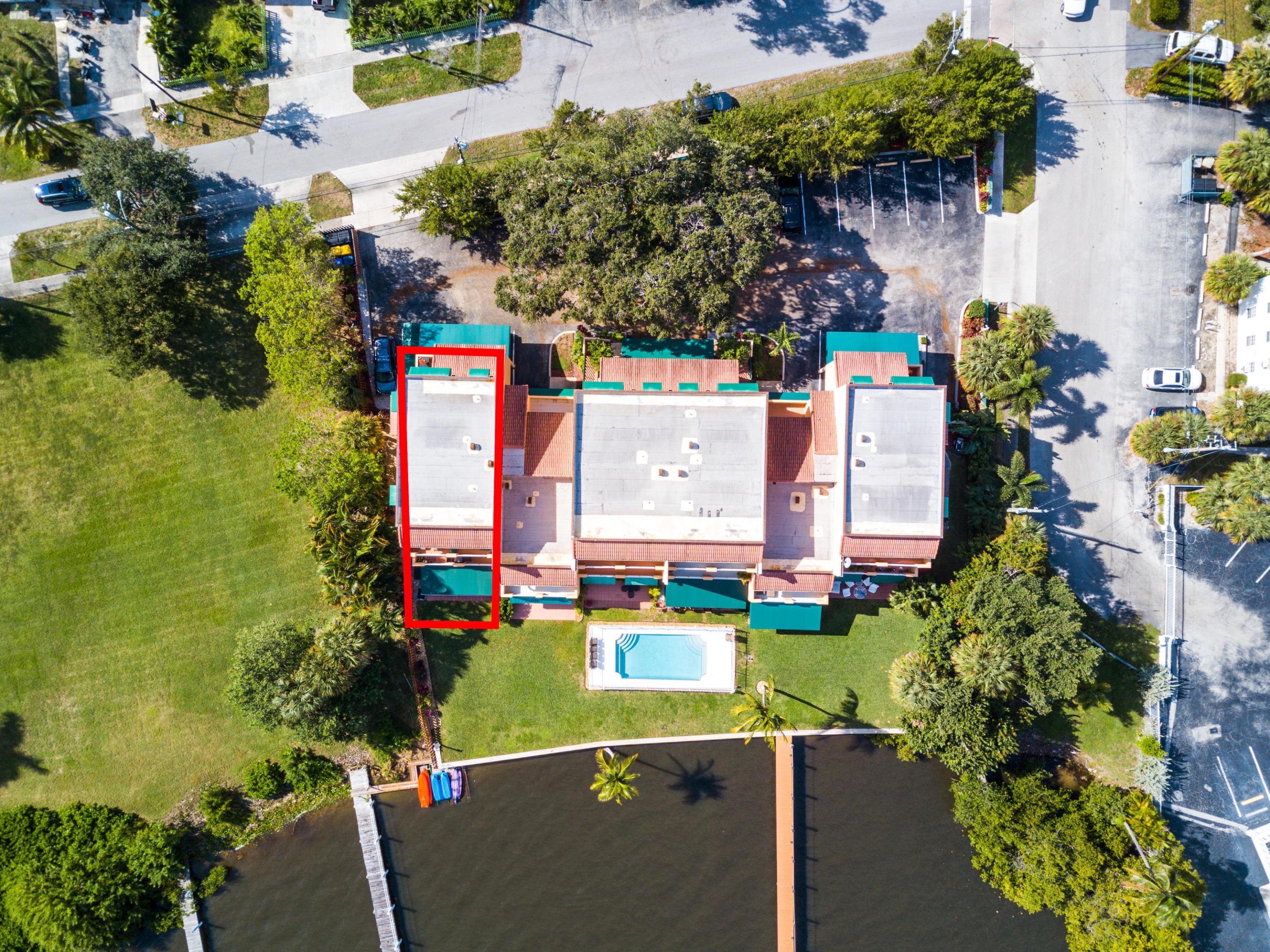 324 N Lake, Lantana FL 33462