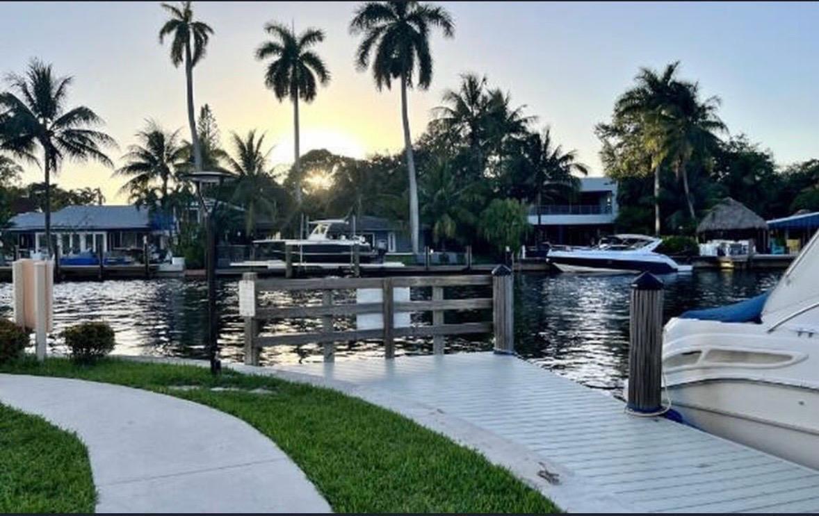 1301 River Reach #111, Fort Lauderdale FL 33315