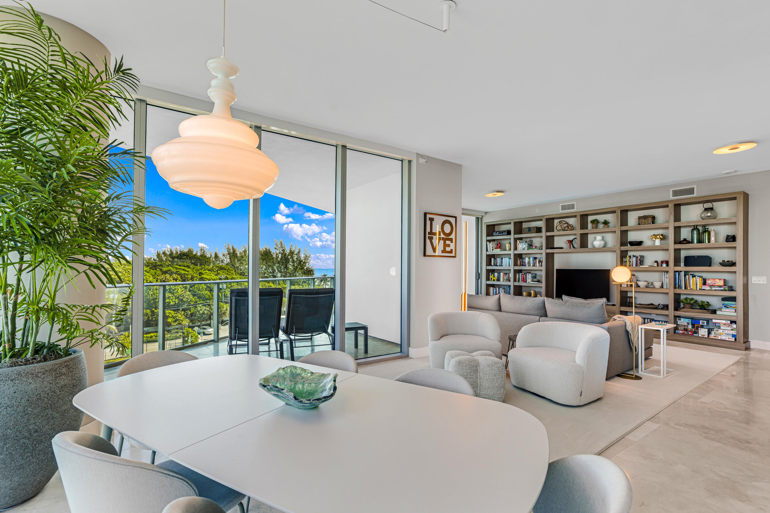 701 N Fort Lauderdale Beach #406, Fort Lauderdale FL 33304